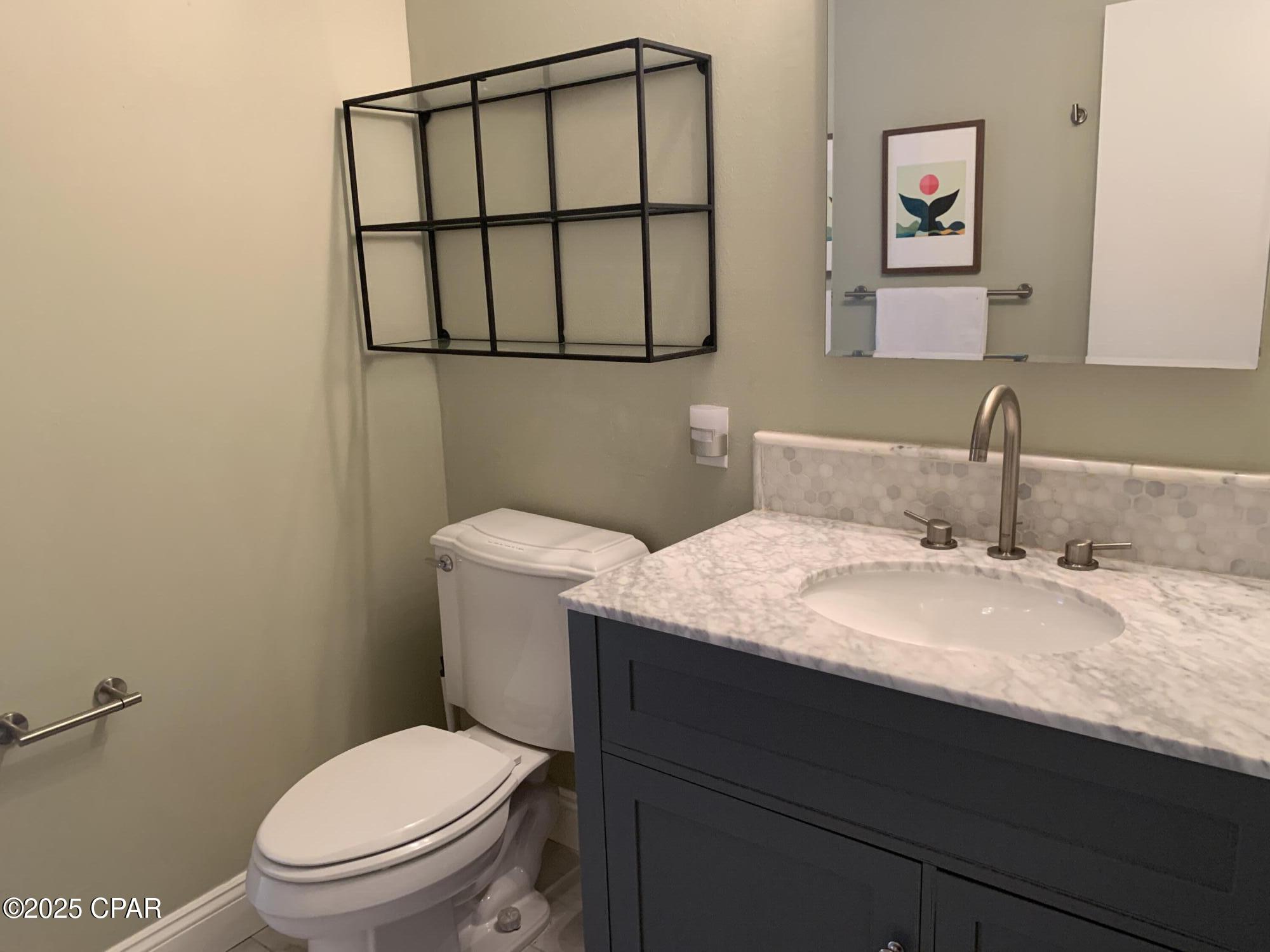 Image 30 For 323 Kelly Street