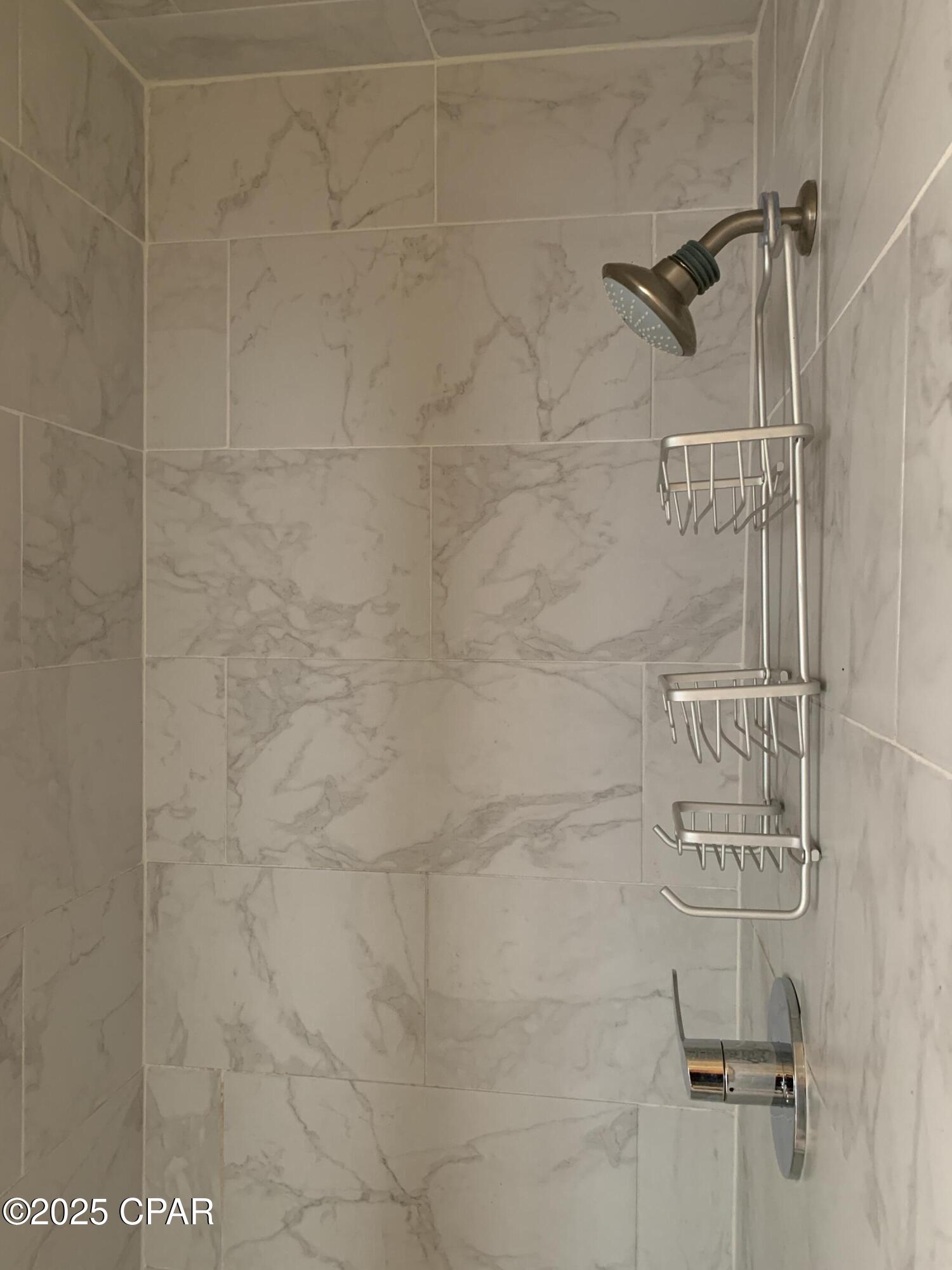 Image 34 For 323 Kelly Street