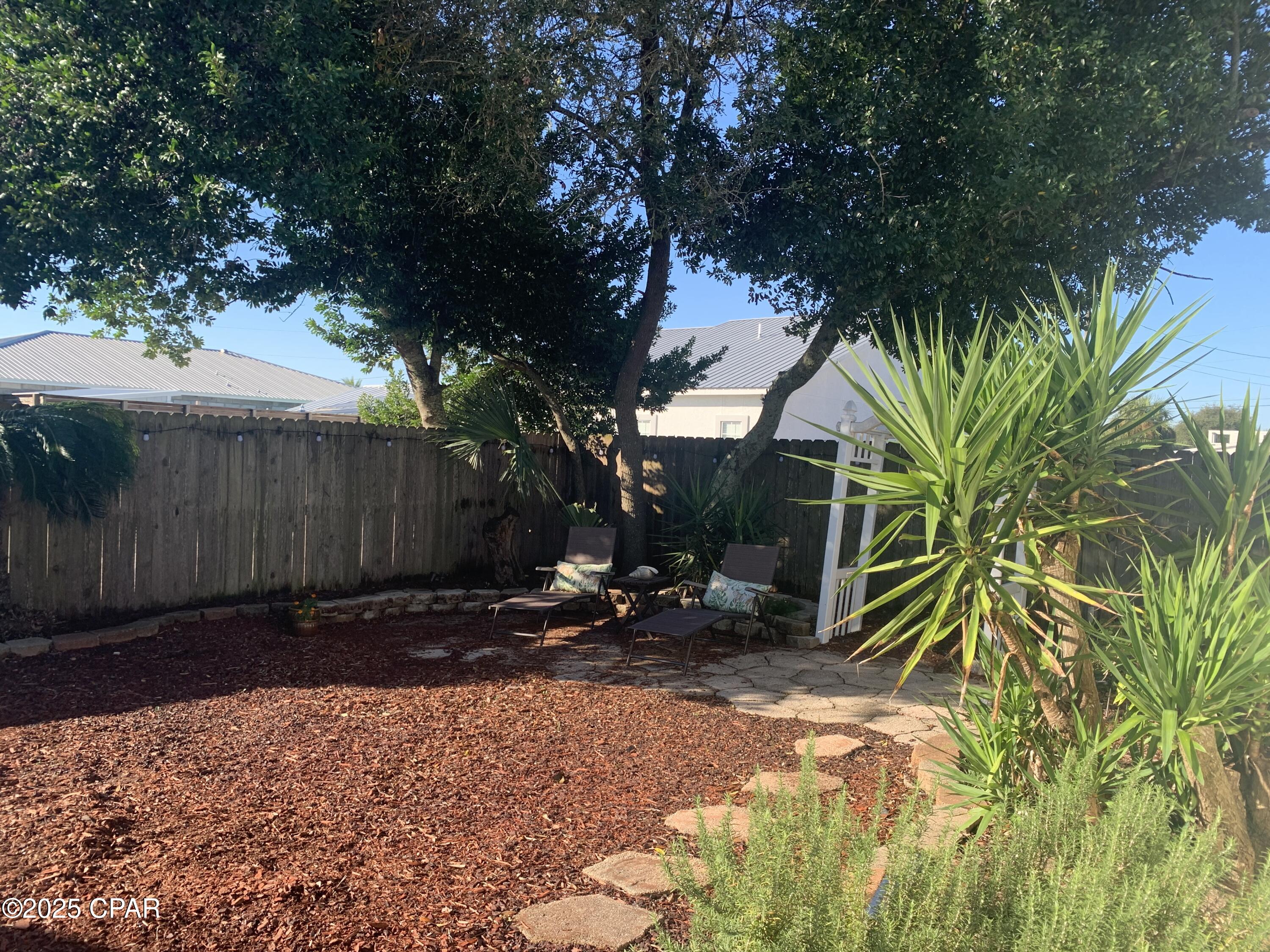 Image 44 For 323 Kelly Street