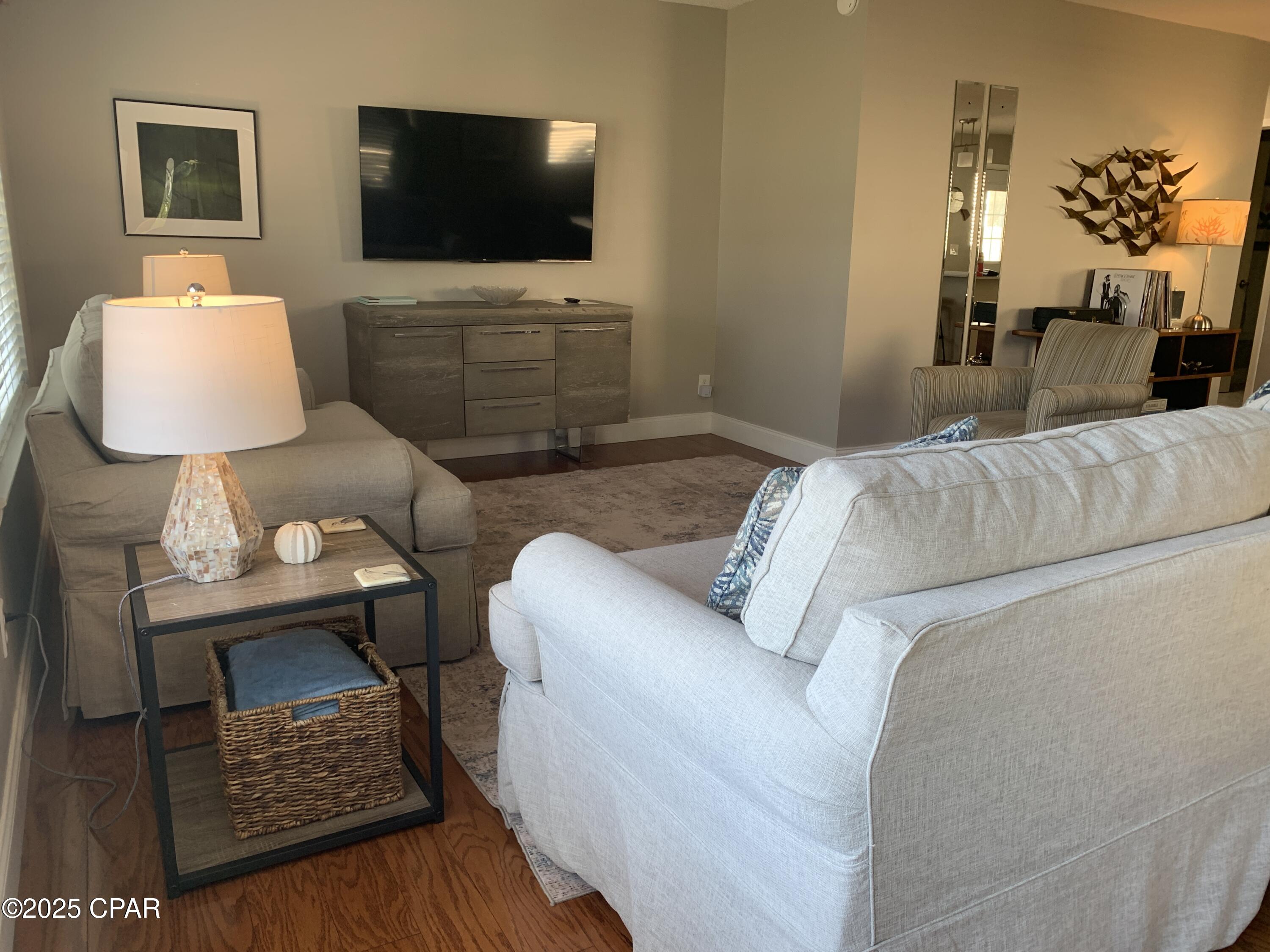 Image 7 For 323 Kelly Street