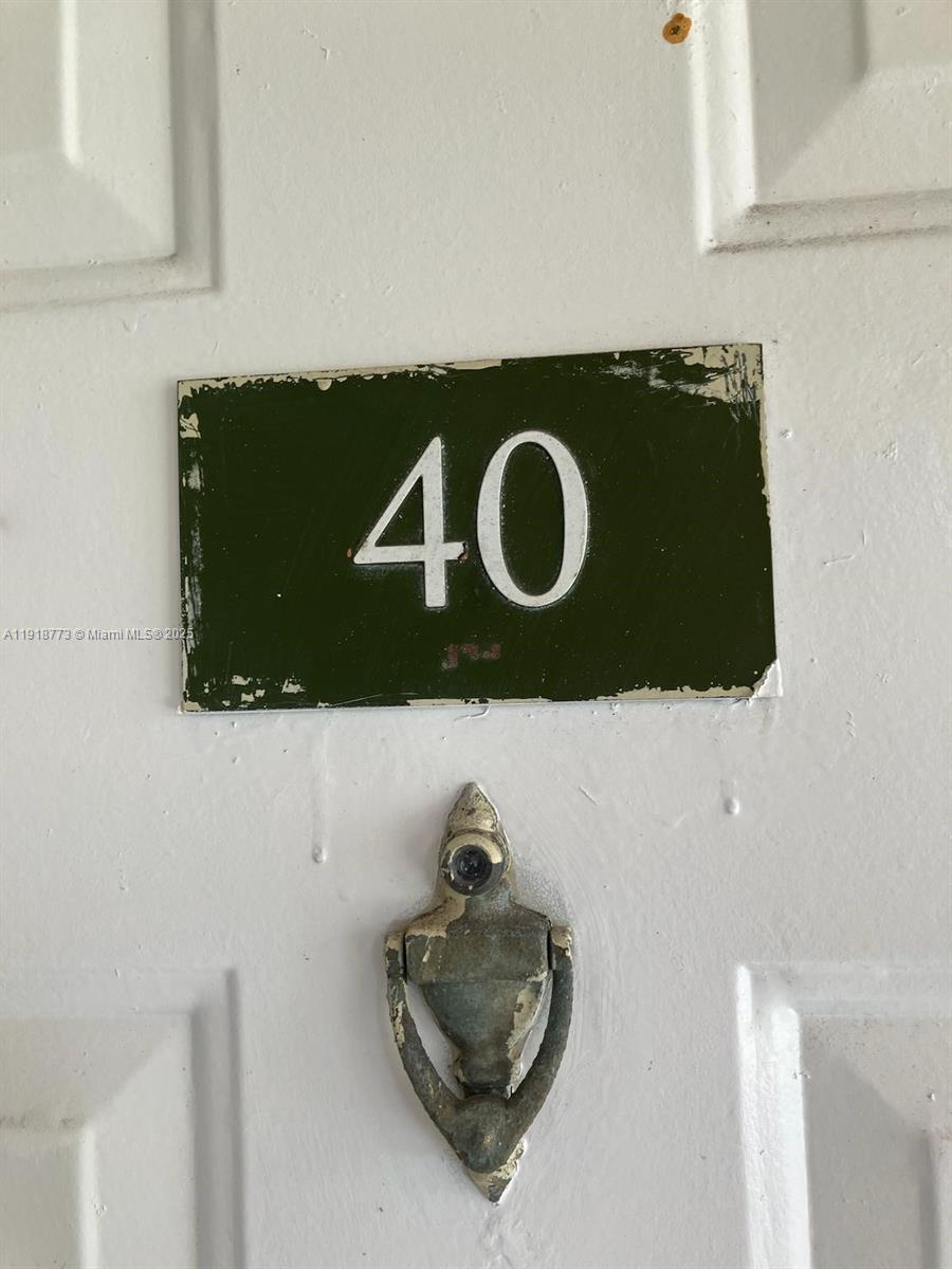 Villas At Lakeview Condo