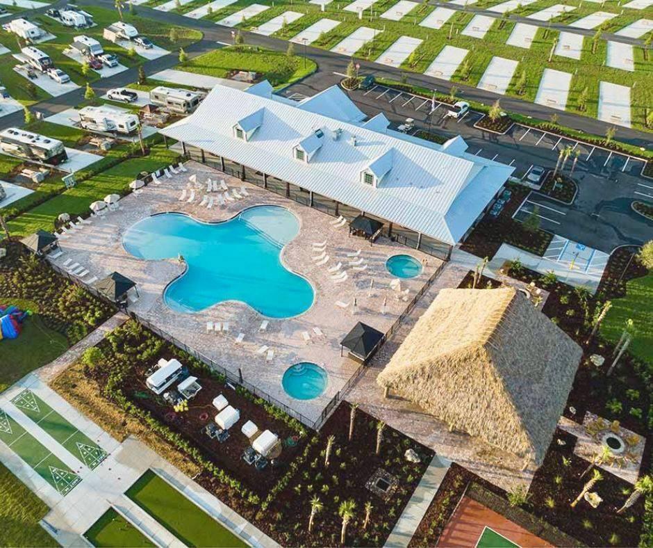 Resort At Canopy Oaks