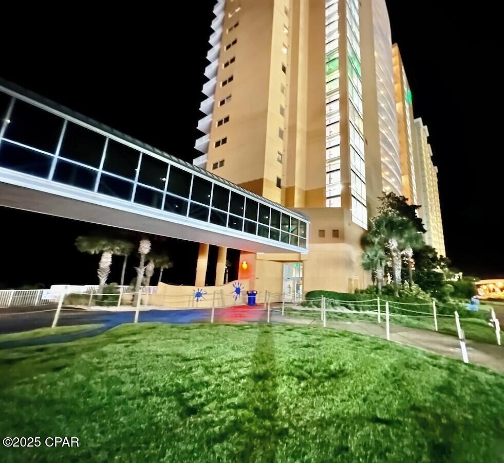 Image 2 For 17739 Front Beach Road 902w