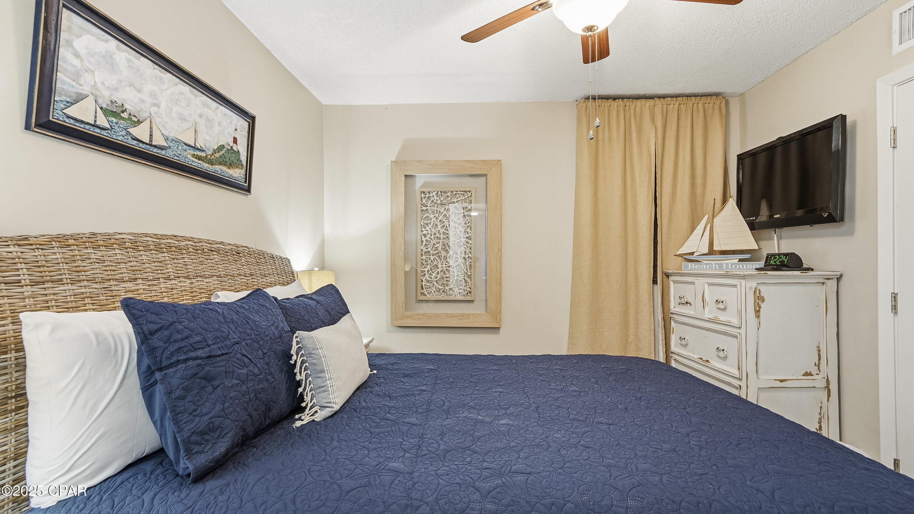 Image 19 For 9850 Thomas Drive 904e