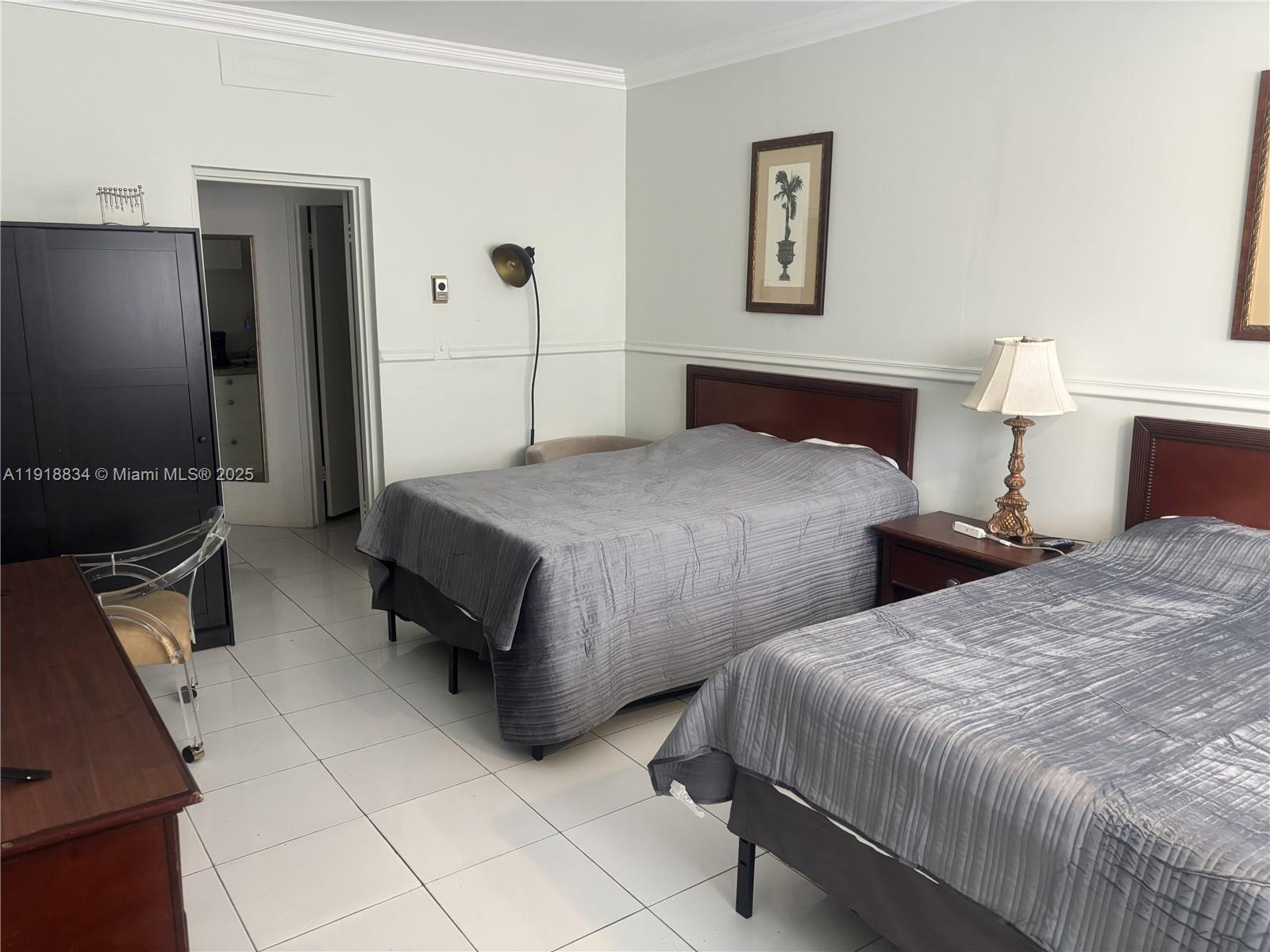 Diplomat Golf & Racquet C