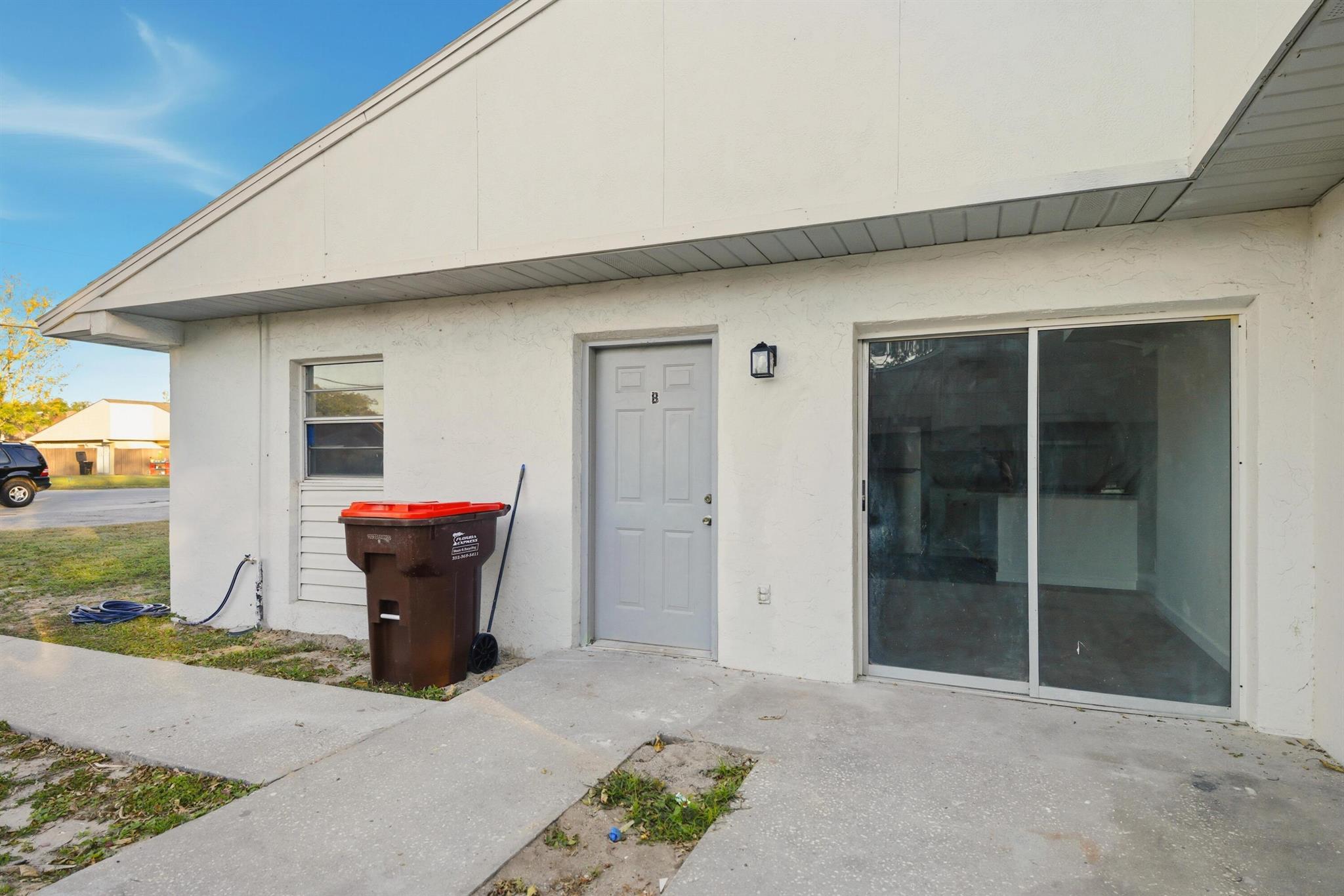 Whispering Sands Un 01