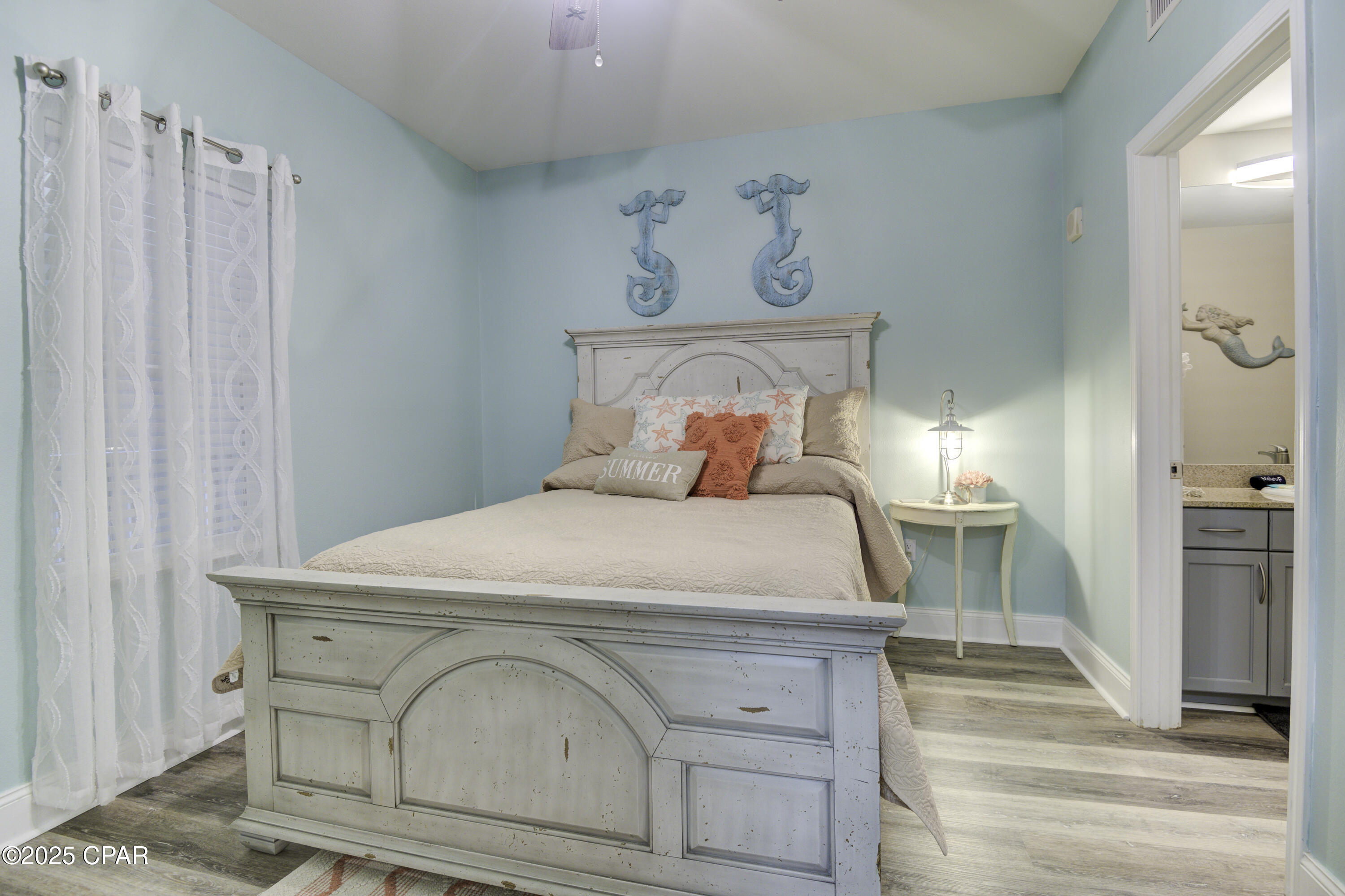 Image 17 For 9860 Thomas Drive 204