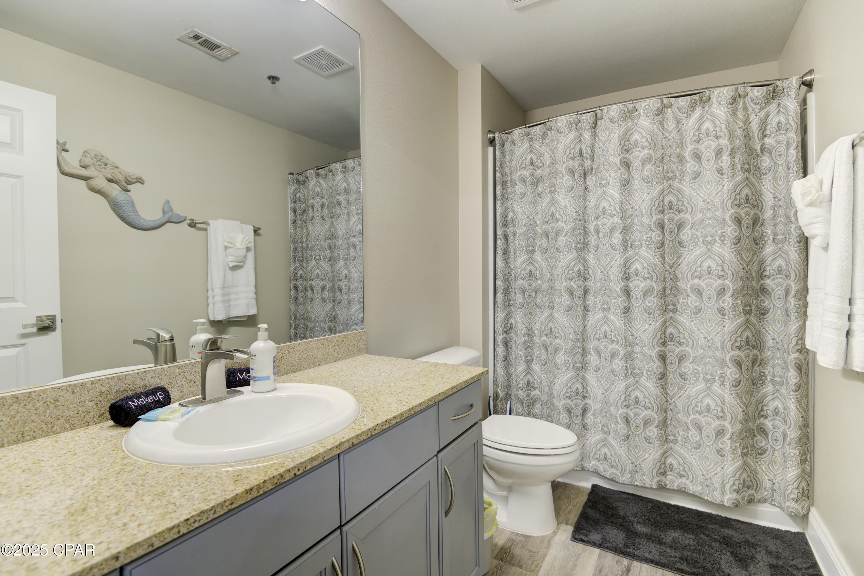 Image 21 For 9860 Thomas Drive 204