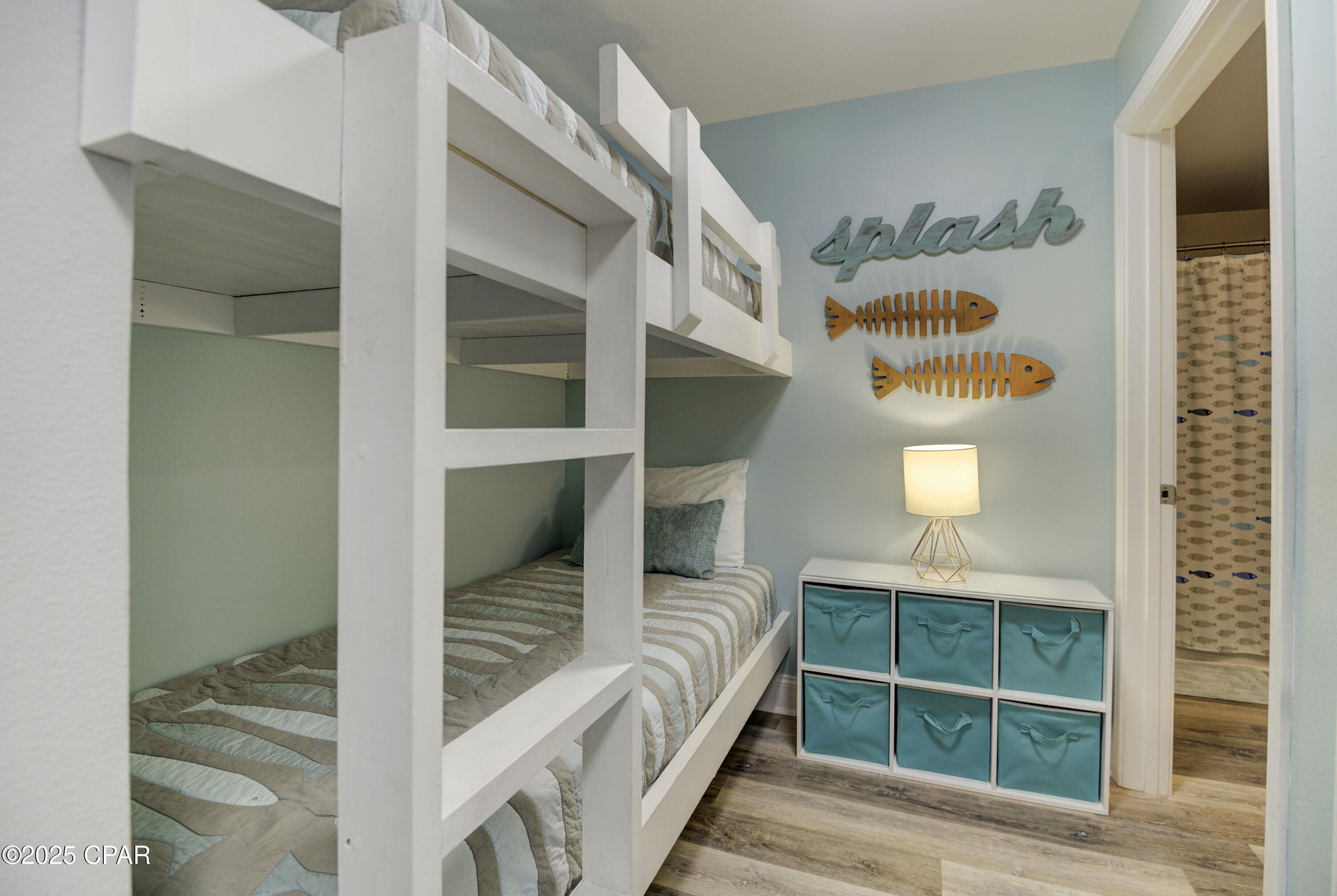 Image 24 For 9860 Thomas Drive 204