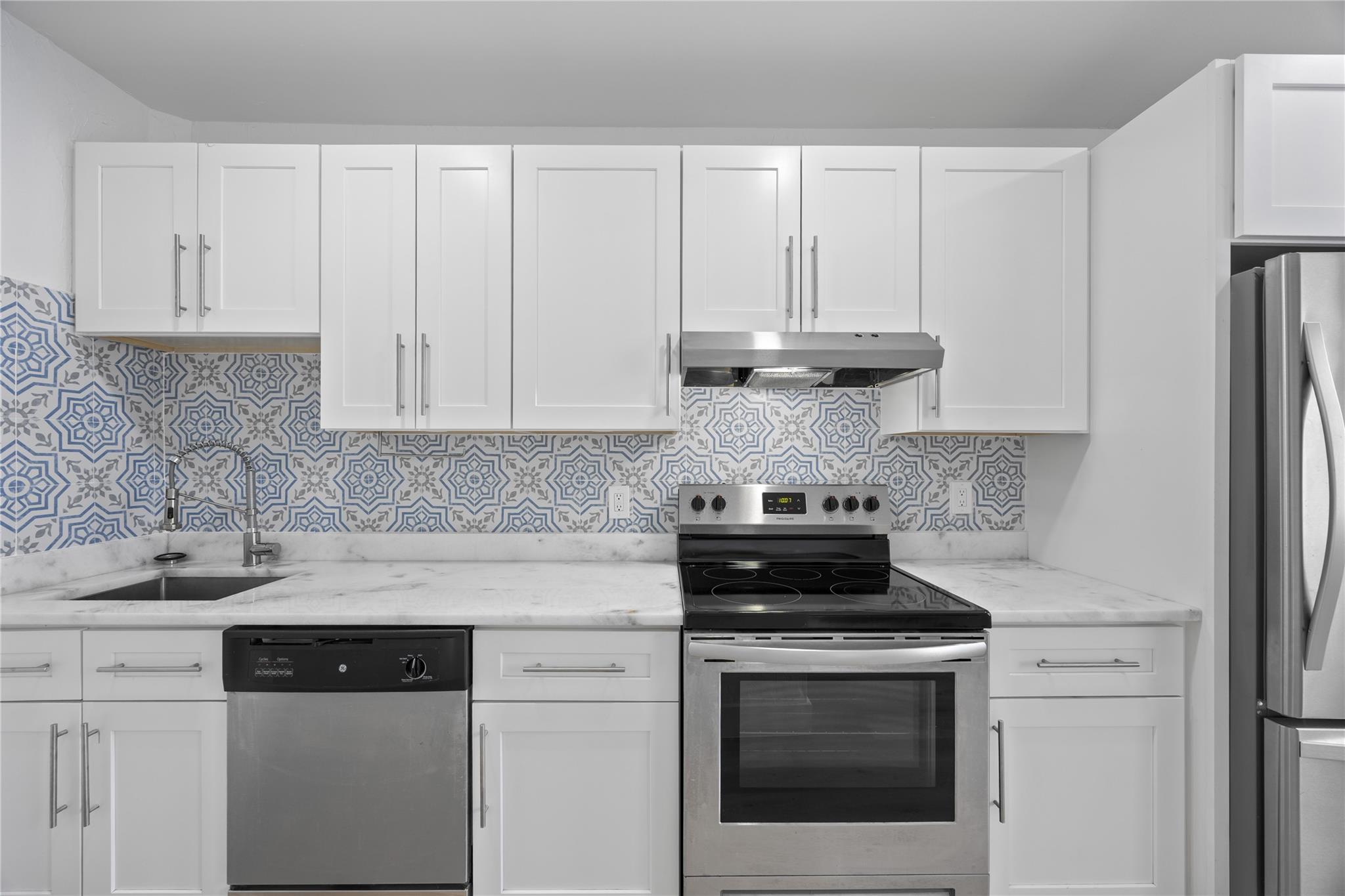 Croissant Park 4-28 B