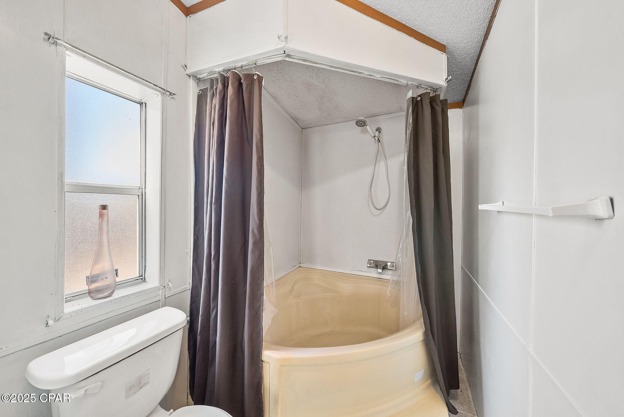 Image 33 For 8355 Angie Circle