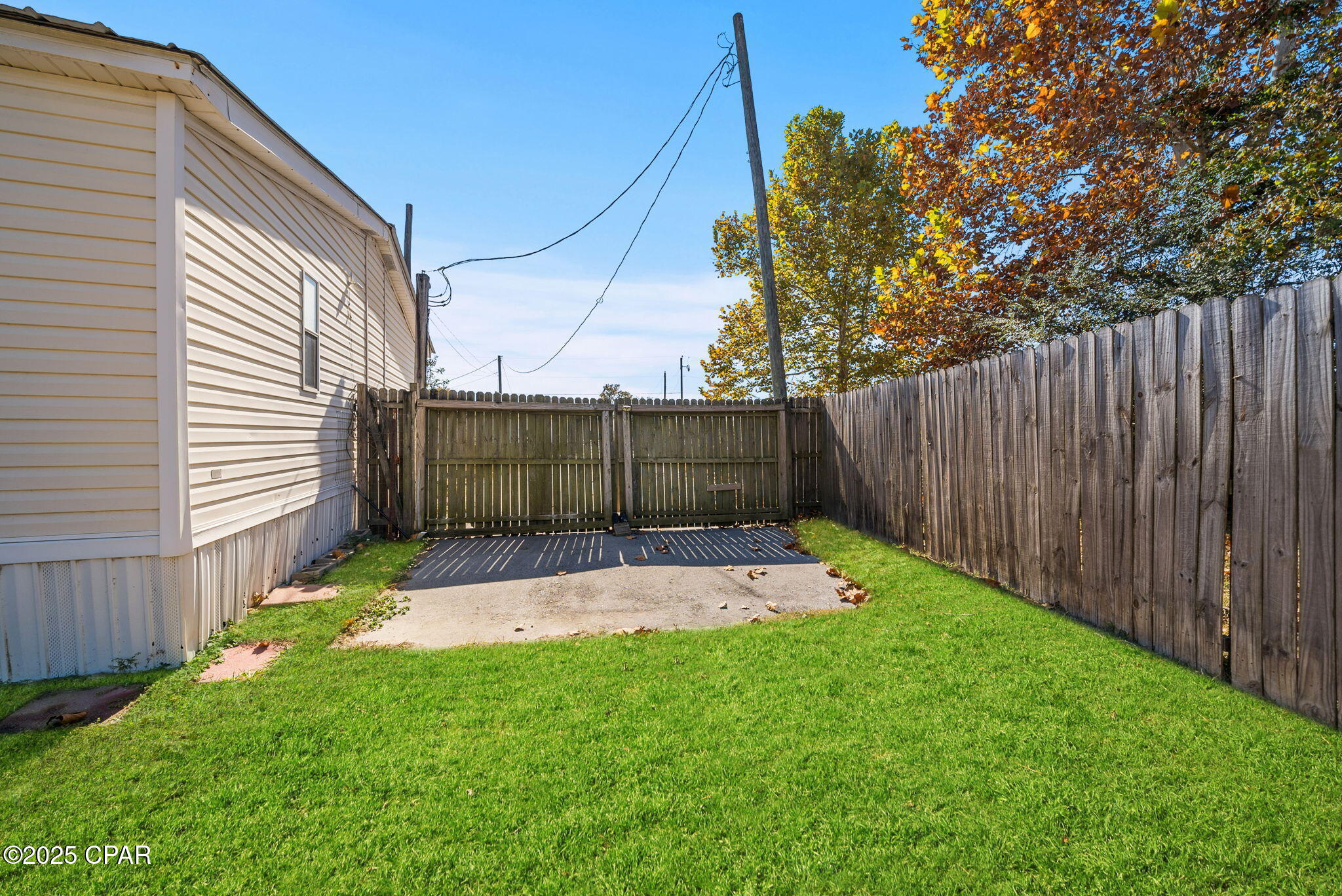 Image 6 For 8355 Angie Circle