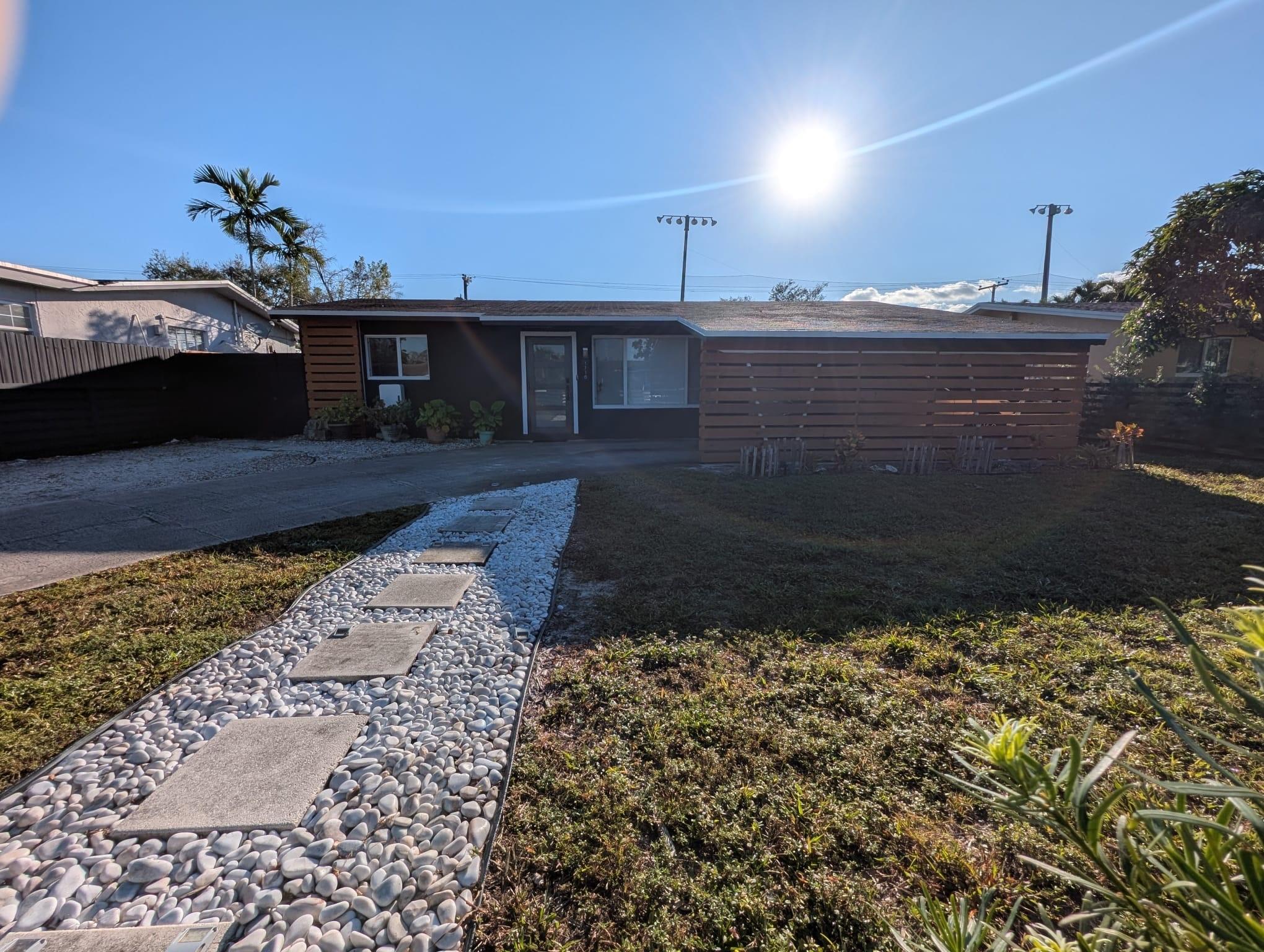 Floral Heights 1St Add 37