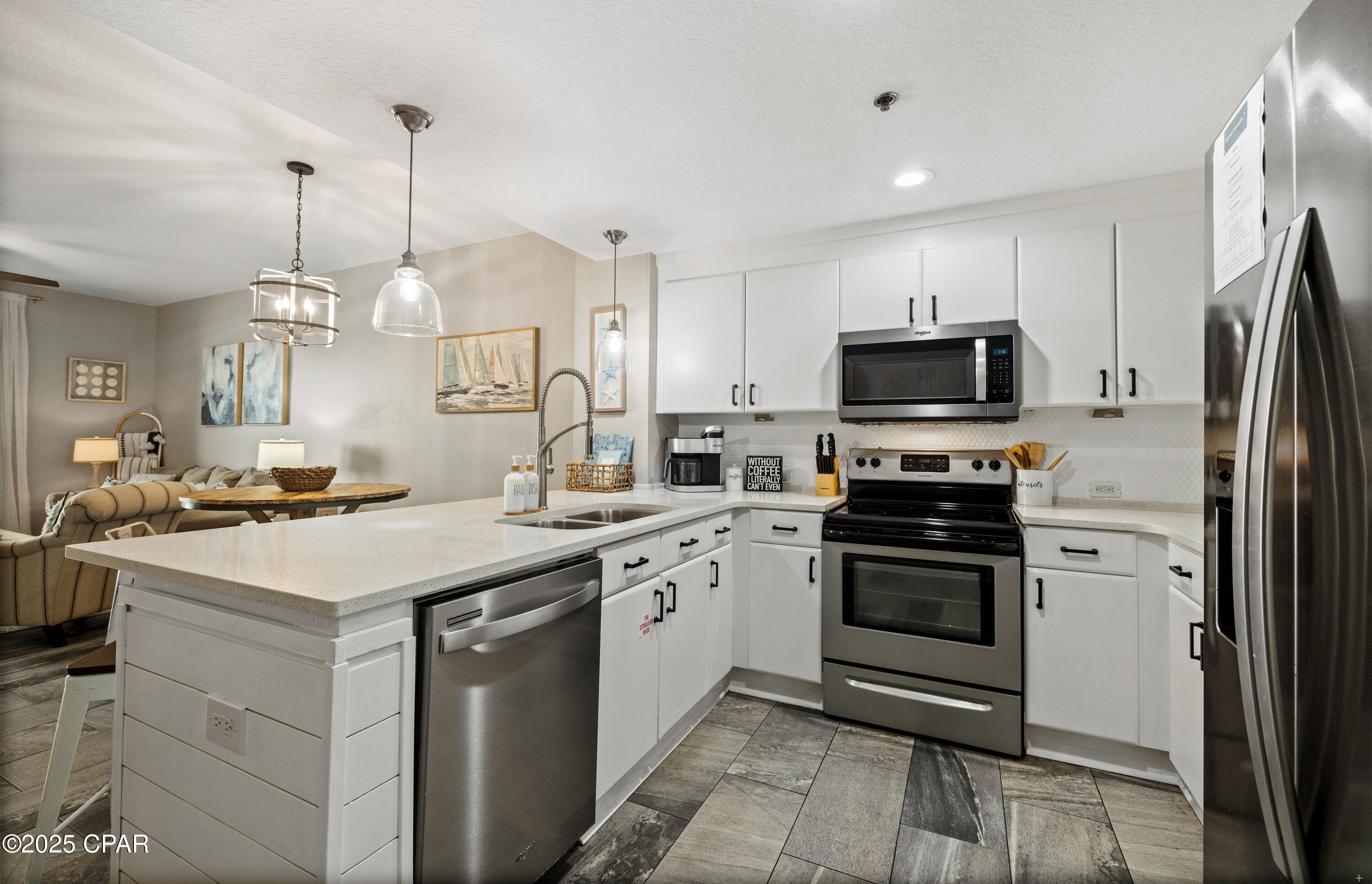 Image 12 For 11807 Front Beach Road 1-504