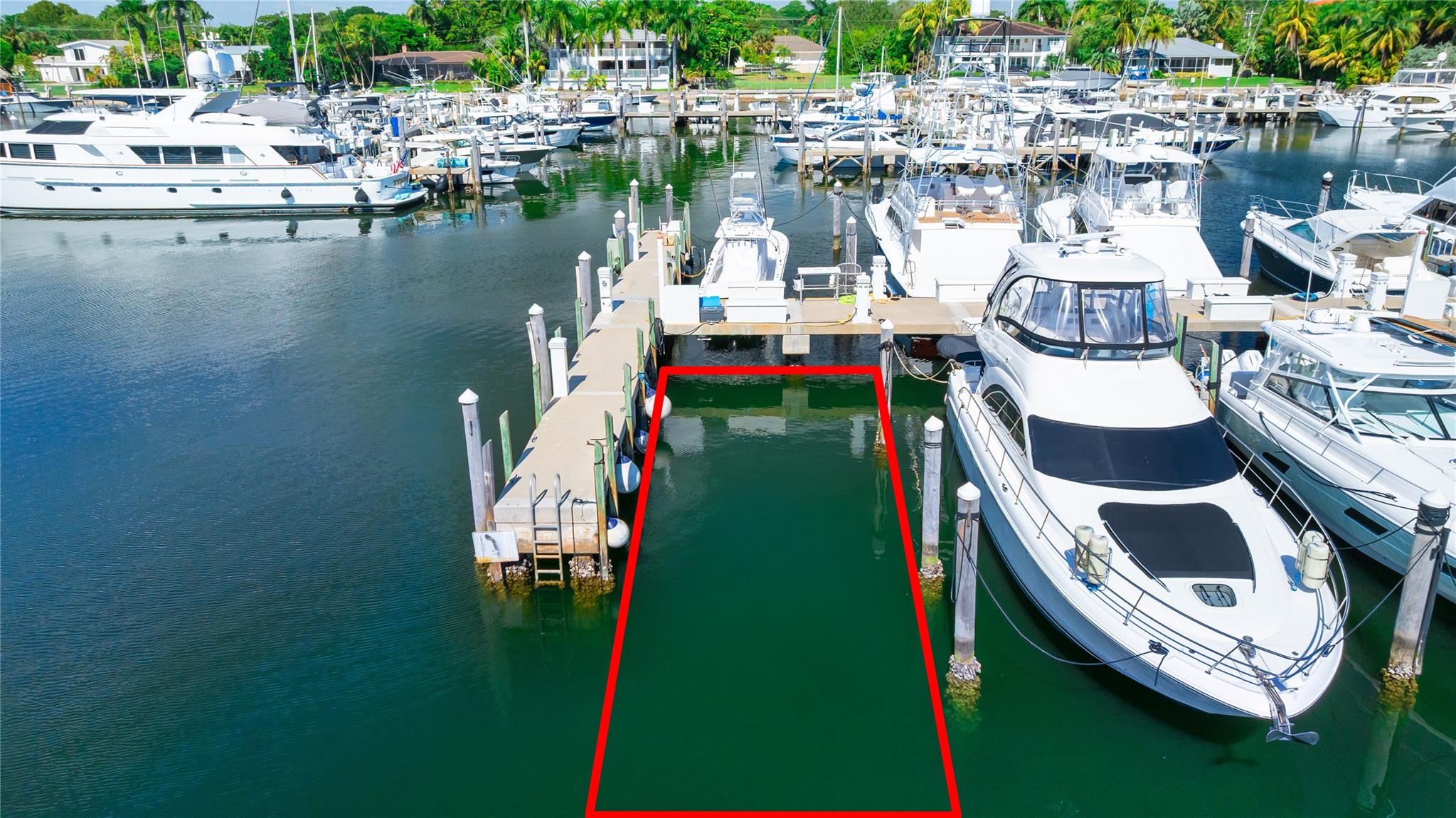 Deering Bay Marina Coop K