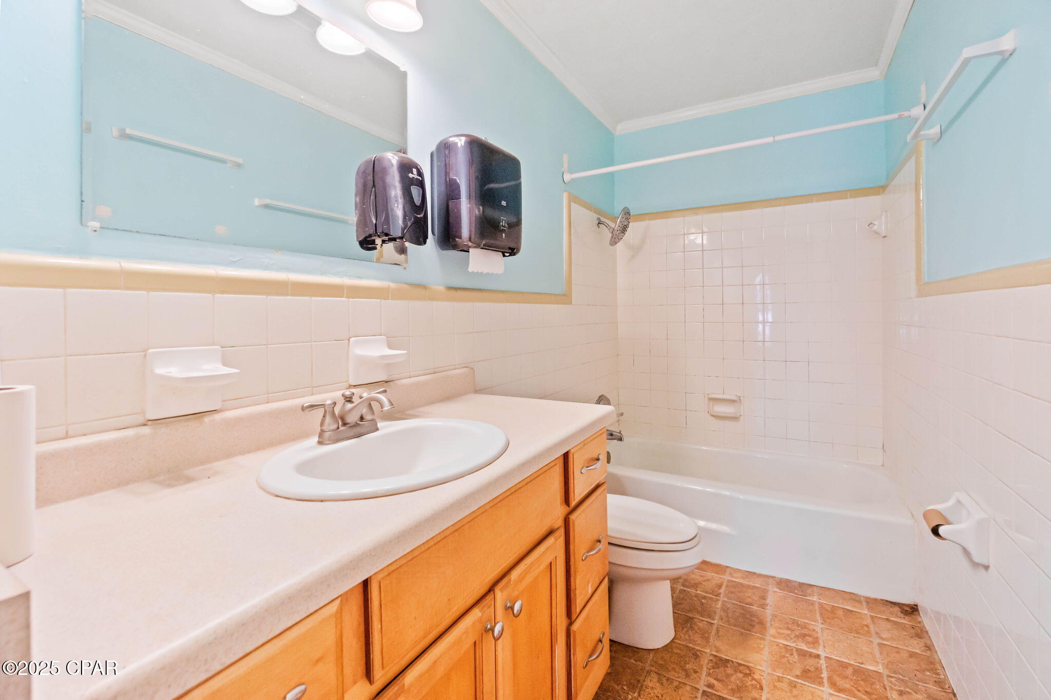 Image 10 For 1445 South Boulevard