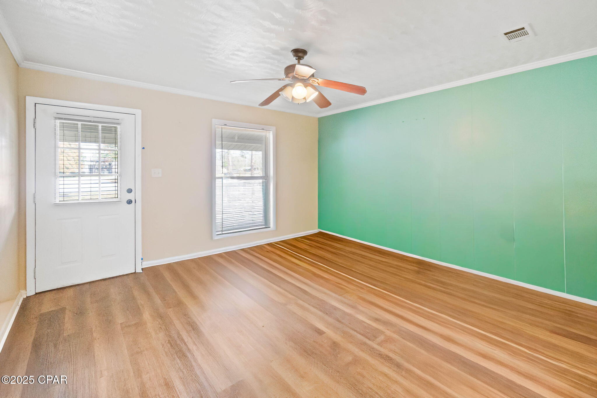 Image 3 For 1445 South Boulevard