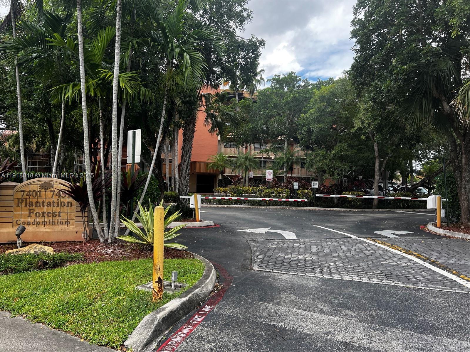 Plantation Forest Condo