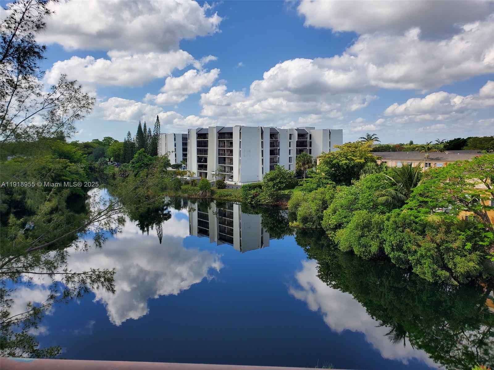 Cypress Club Of Kendale C