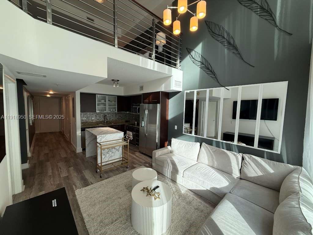 Brickell On The River S T