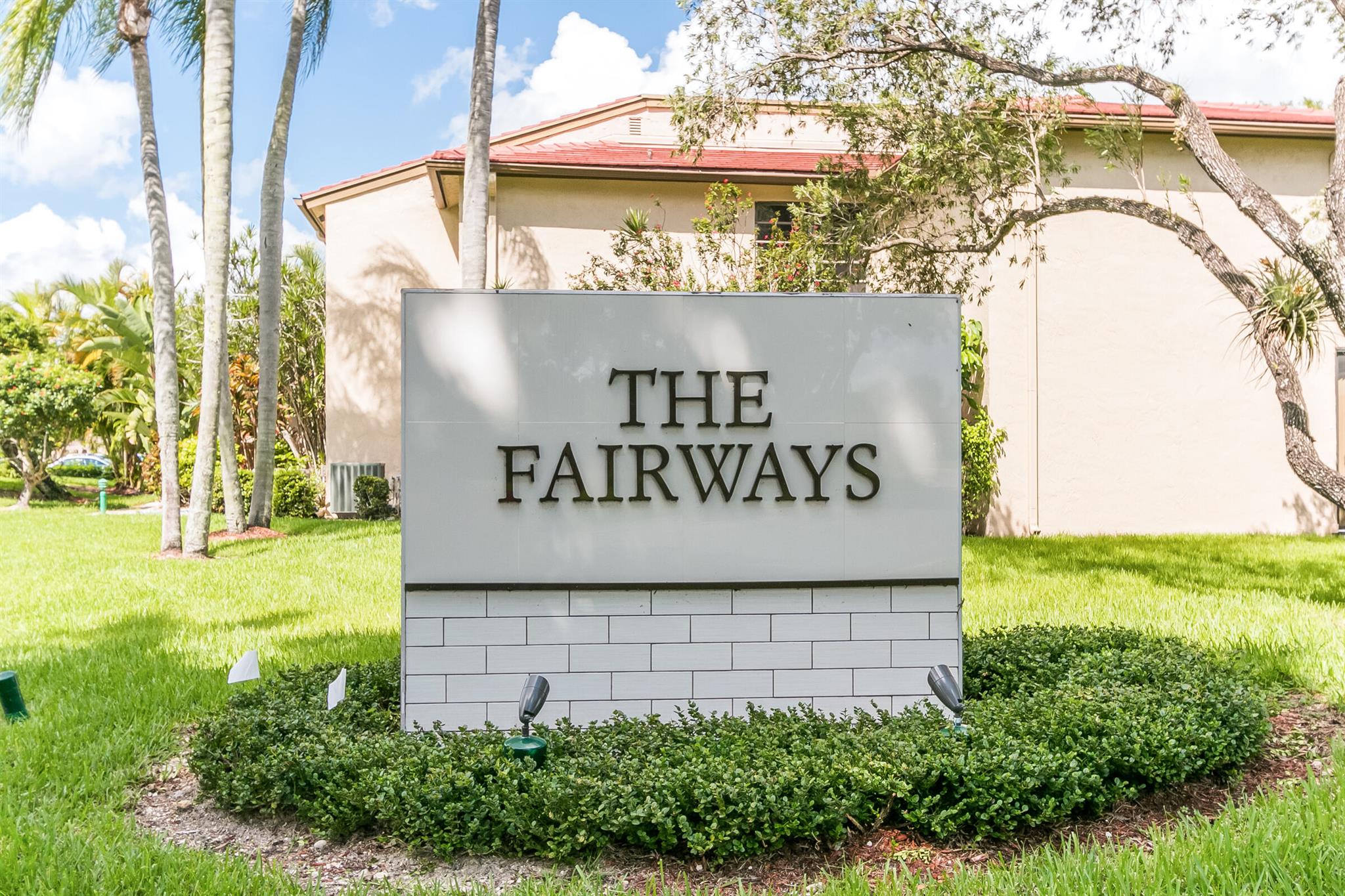 Fairways Of Boca Lago