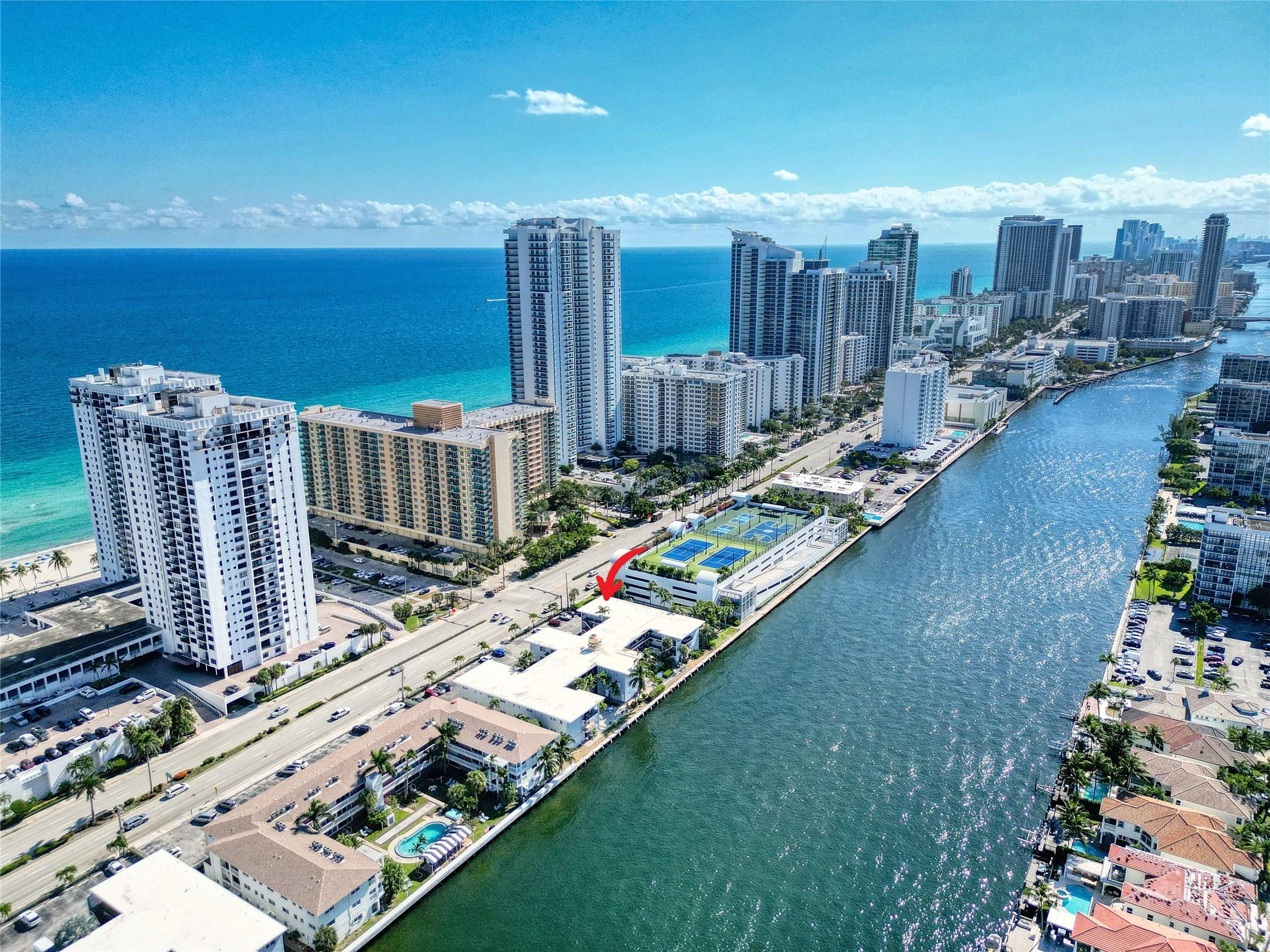 Waterway Hollywood Beach