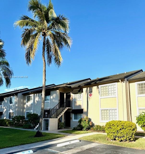 Ninth Green At Crystal La