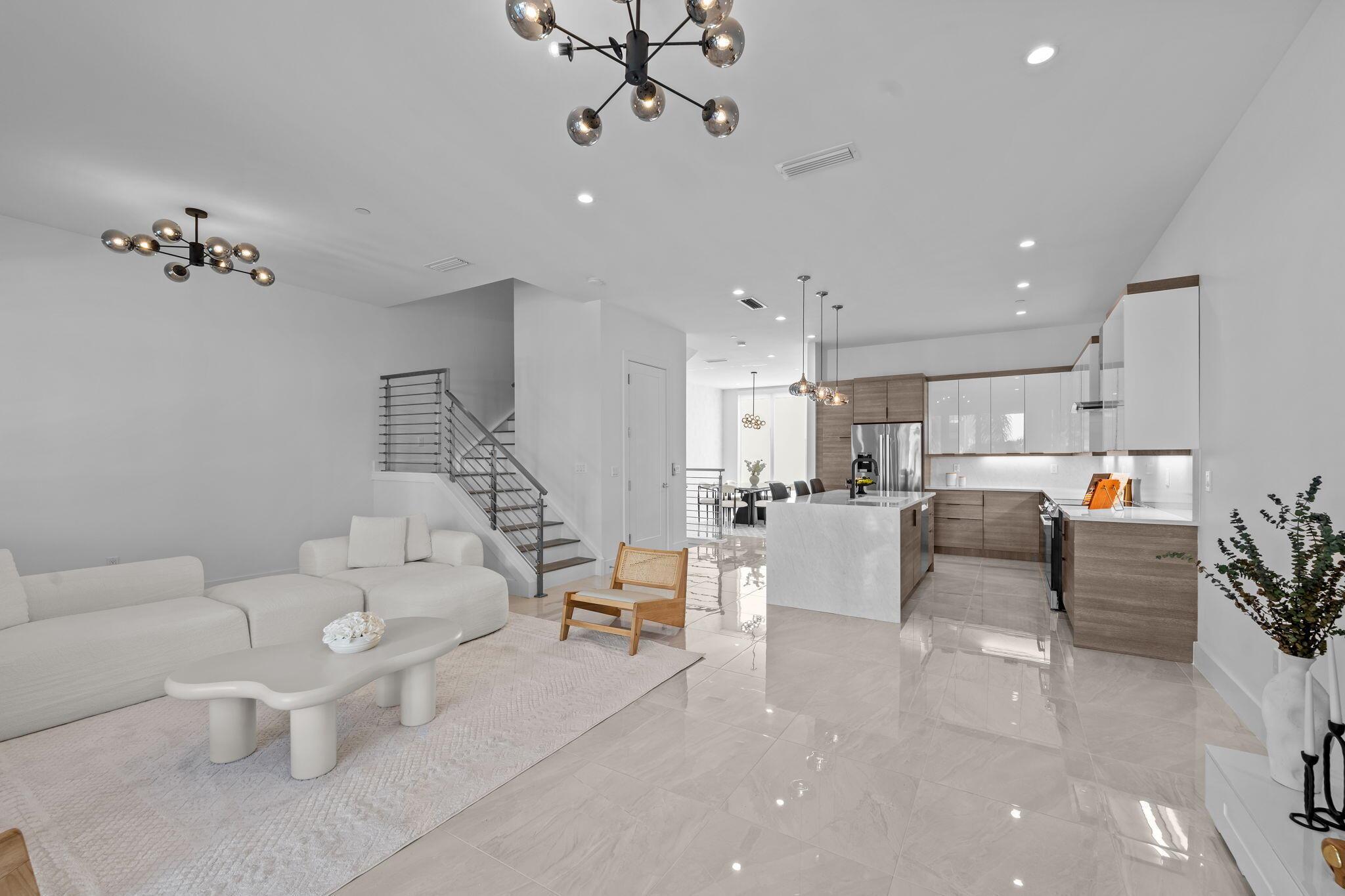 Spanish River Townhomes