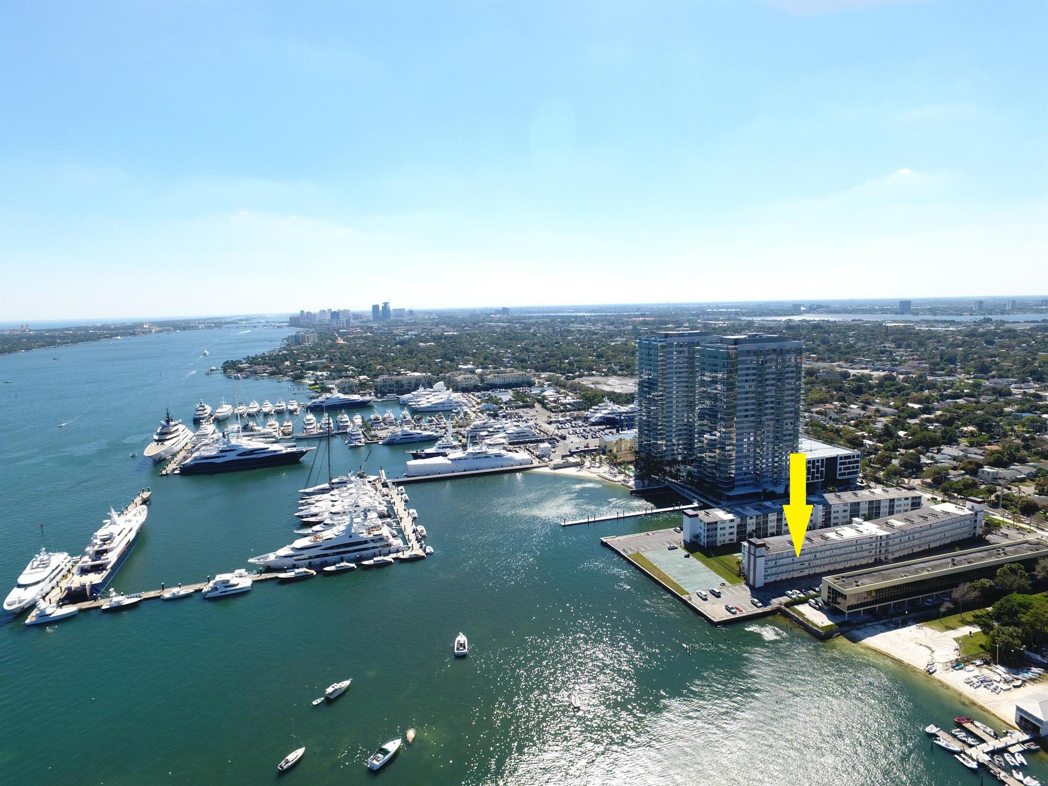 Regency Surf & Racquet CL