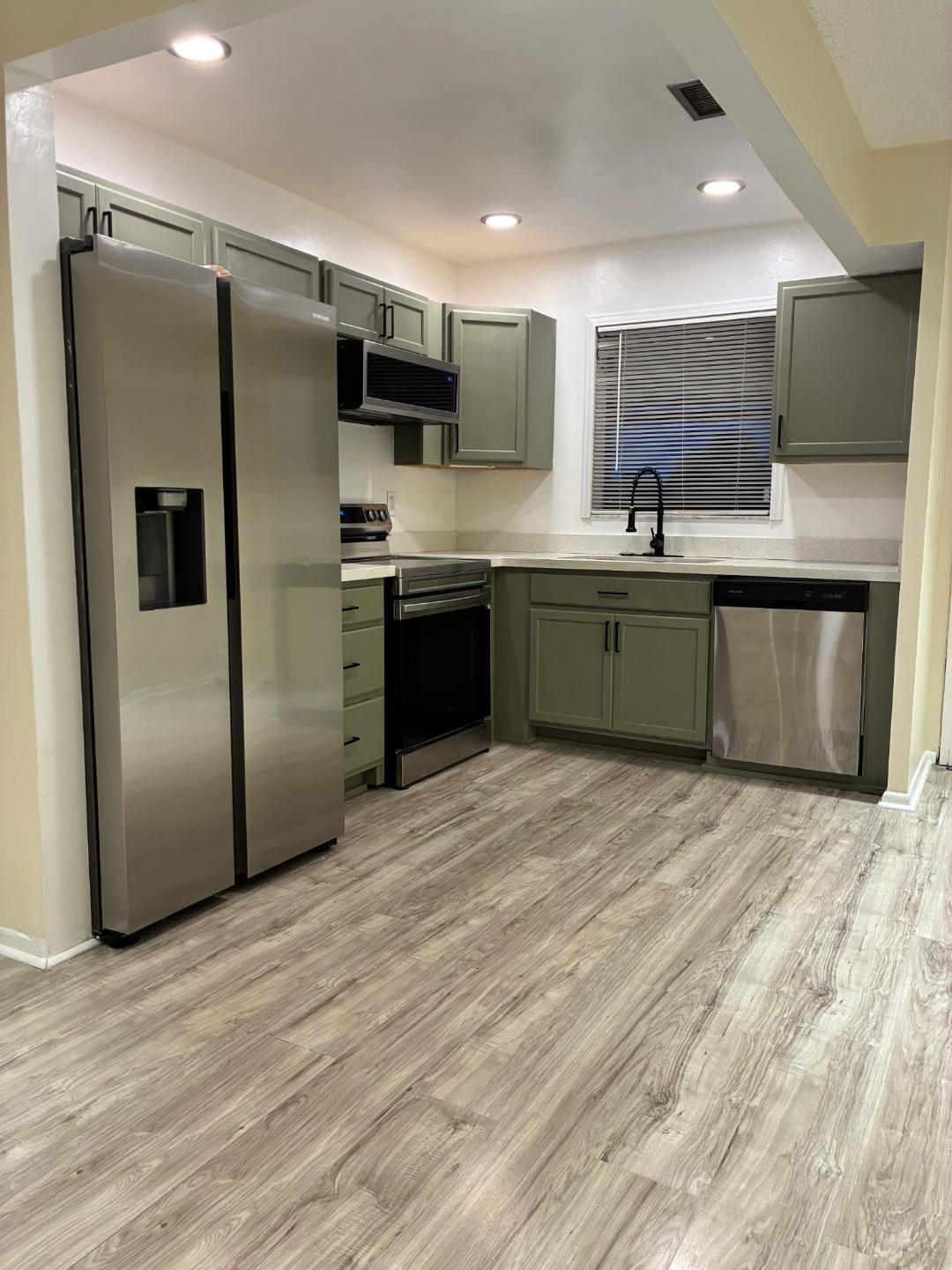 Shaker Woods Village