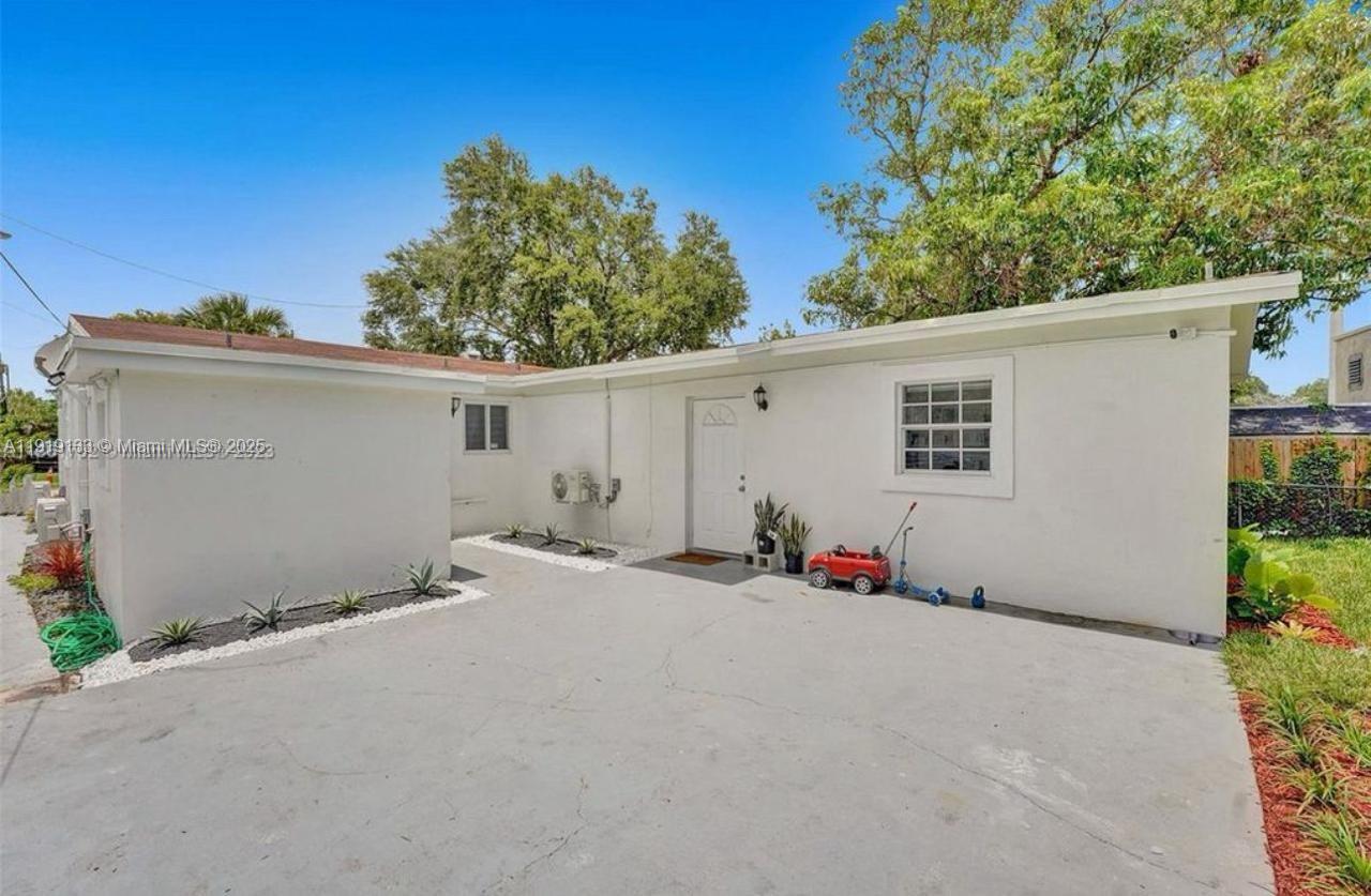 College Tract First Add