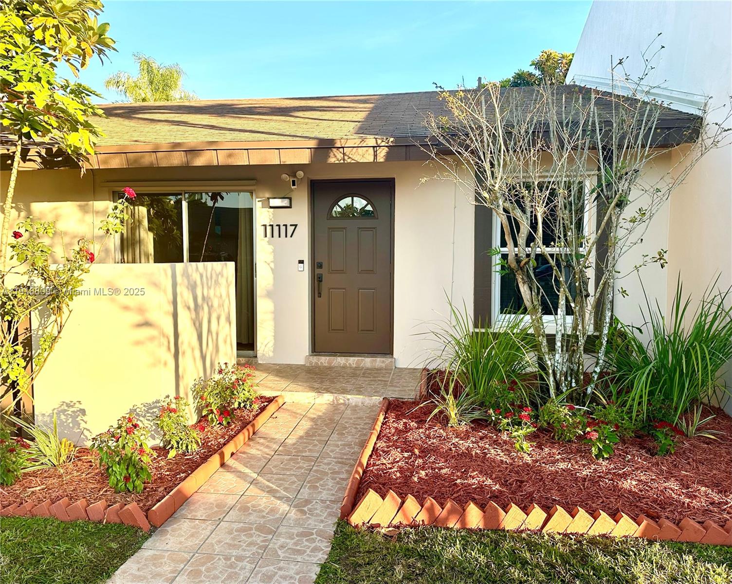 Devon-Aire Villas Sec 2