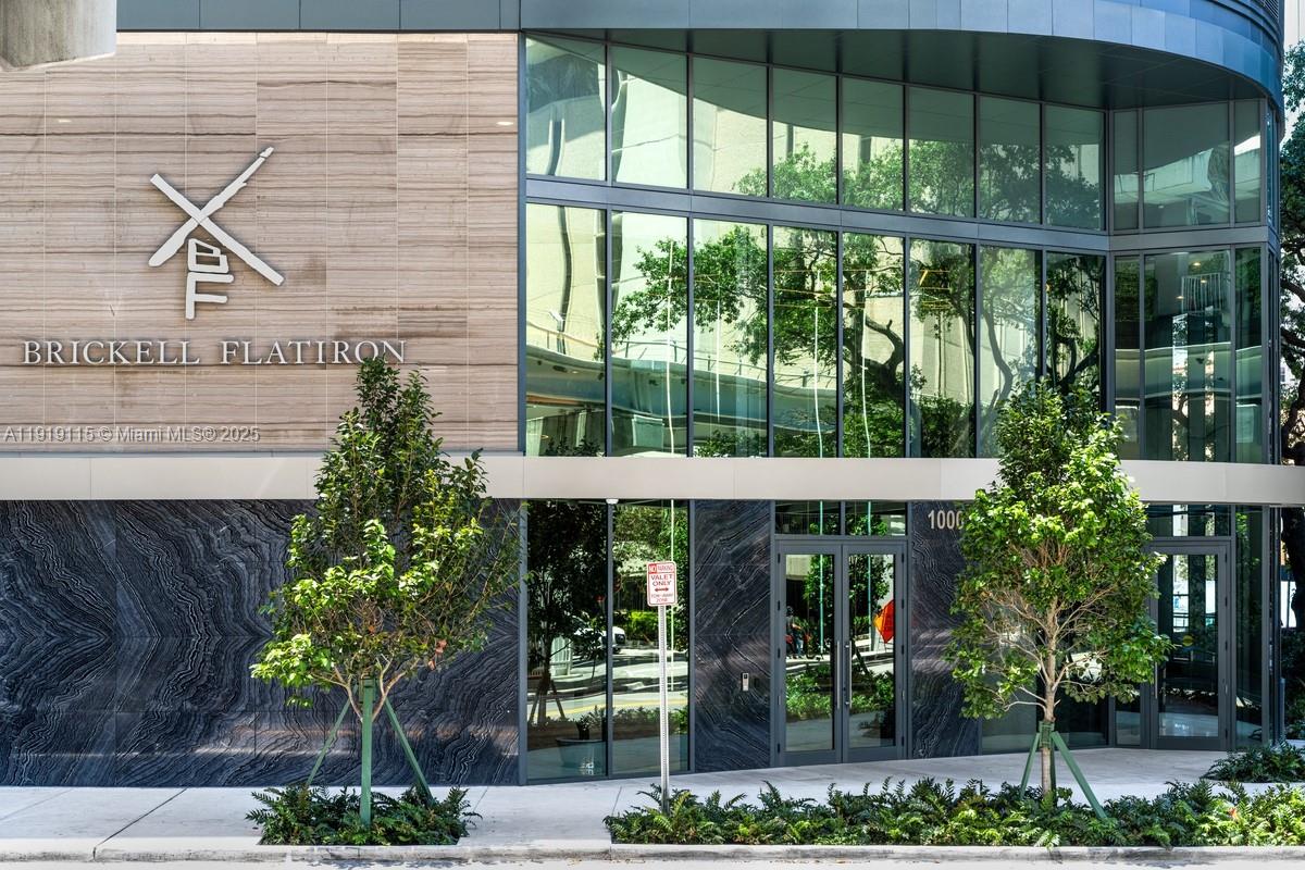 Brickell Flatiron Condo