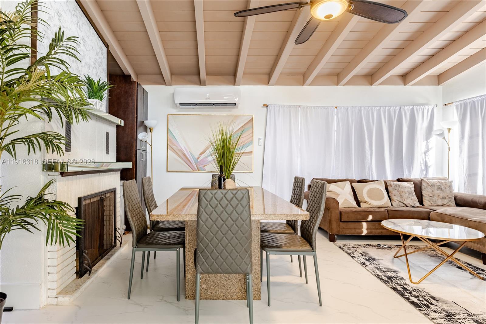 Hollywood South Side Add