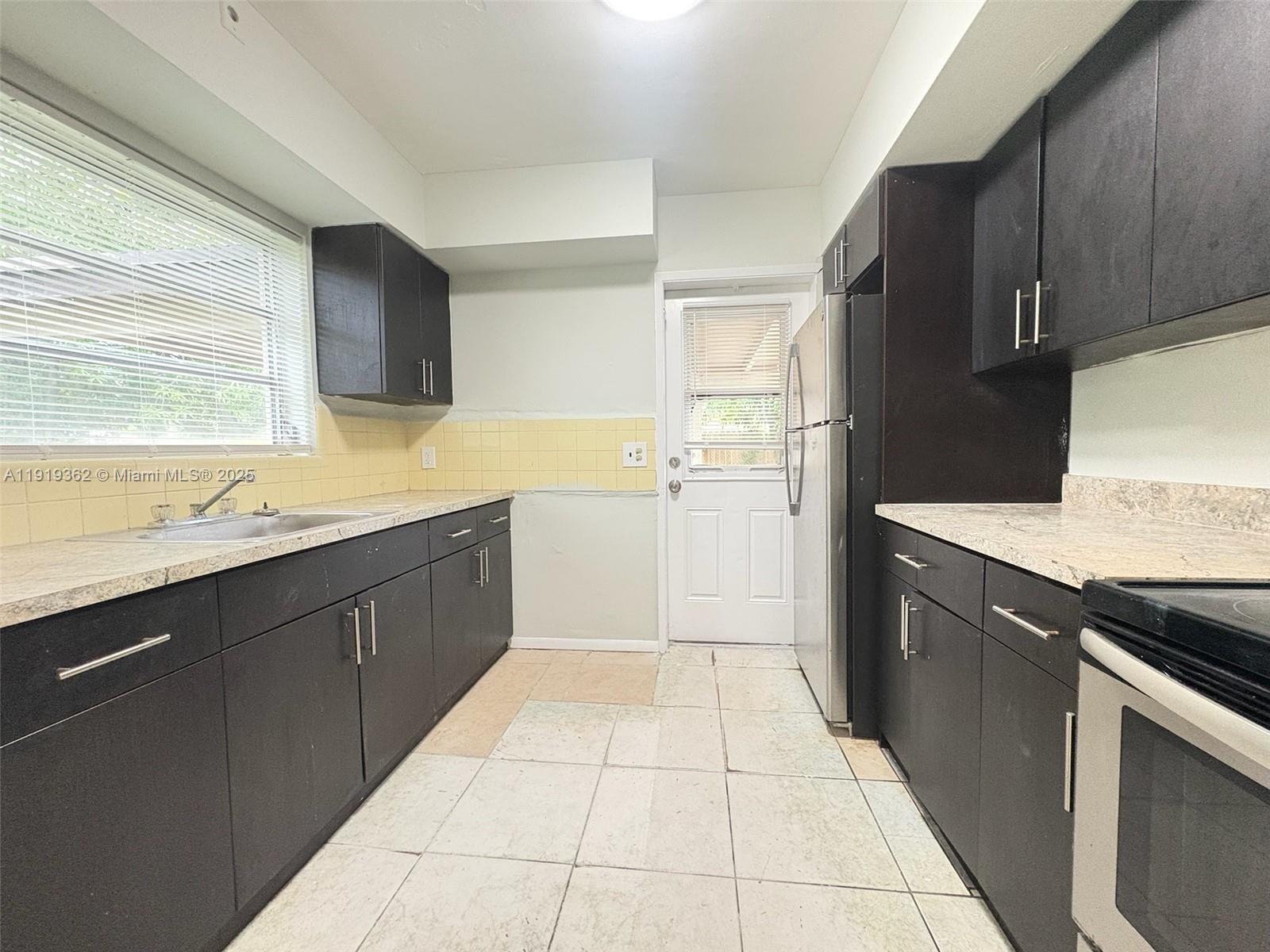 Hillmont Hgts Rev & Add