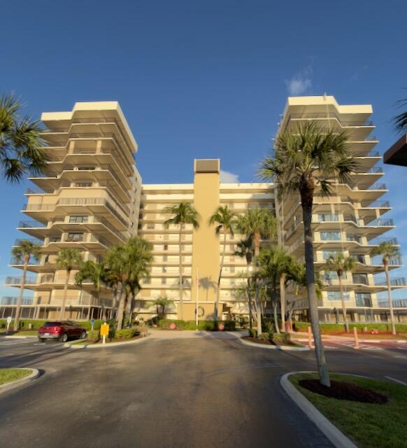 Sea Winds Condominium