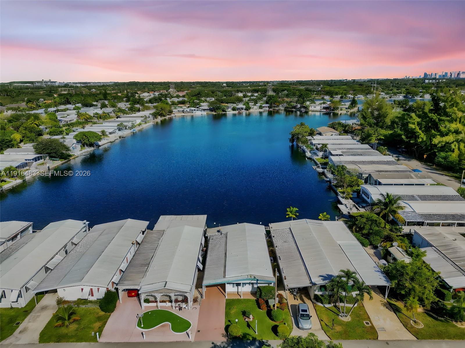 listing main picture