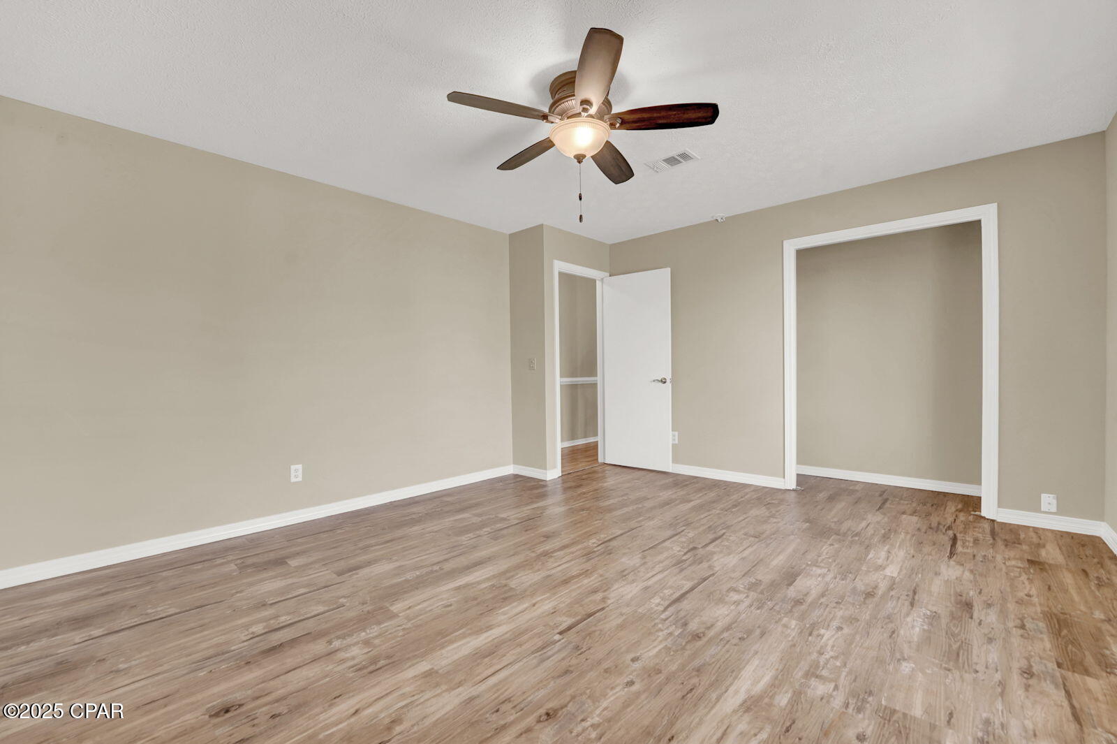 Image 13 For 3205 Wood Valley Road