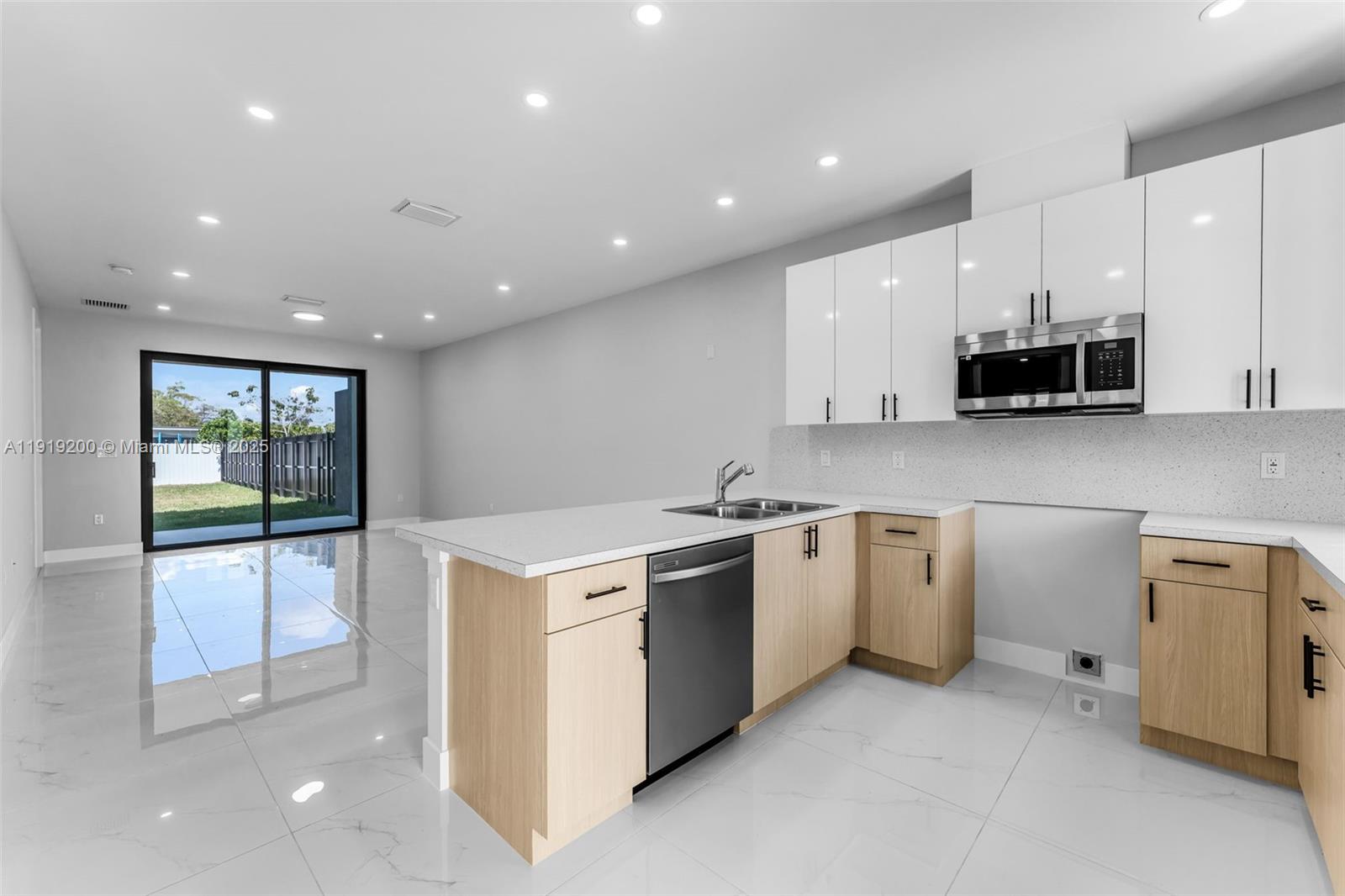 Homes for sale in Miami, FL | 12381 Sw 220Th St, Miami, FL 33170 | MLS# A11919200