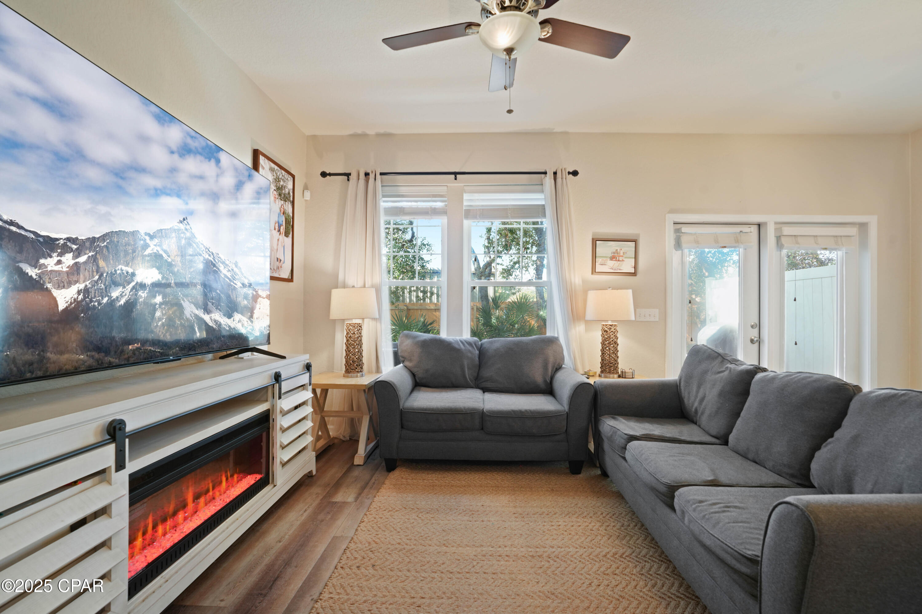 Image 15 For 203 Sand Oak Boulevard