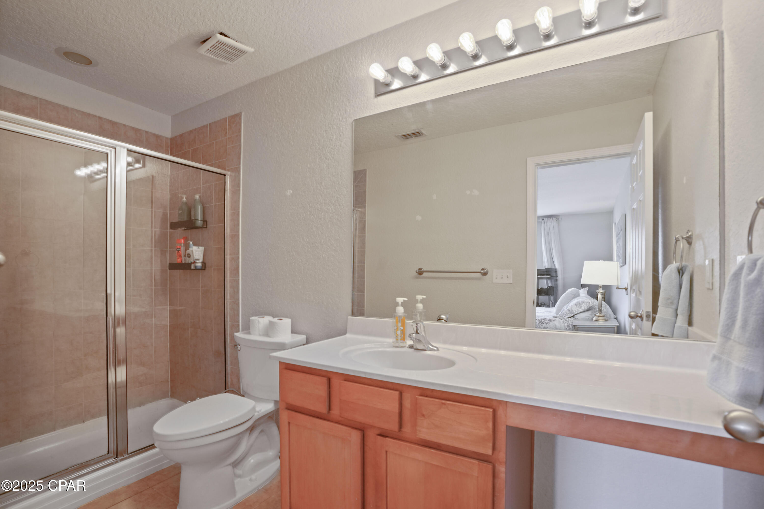 Image 19 For 203 Sand Oak Boulevard