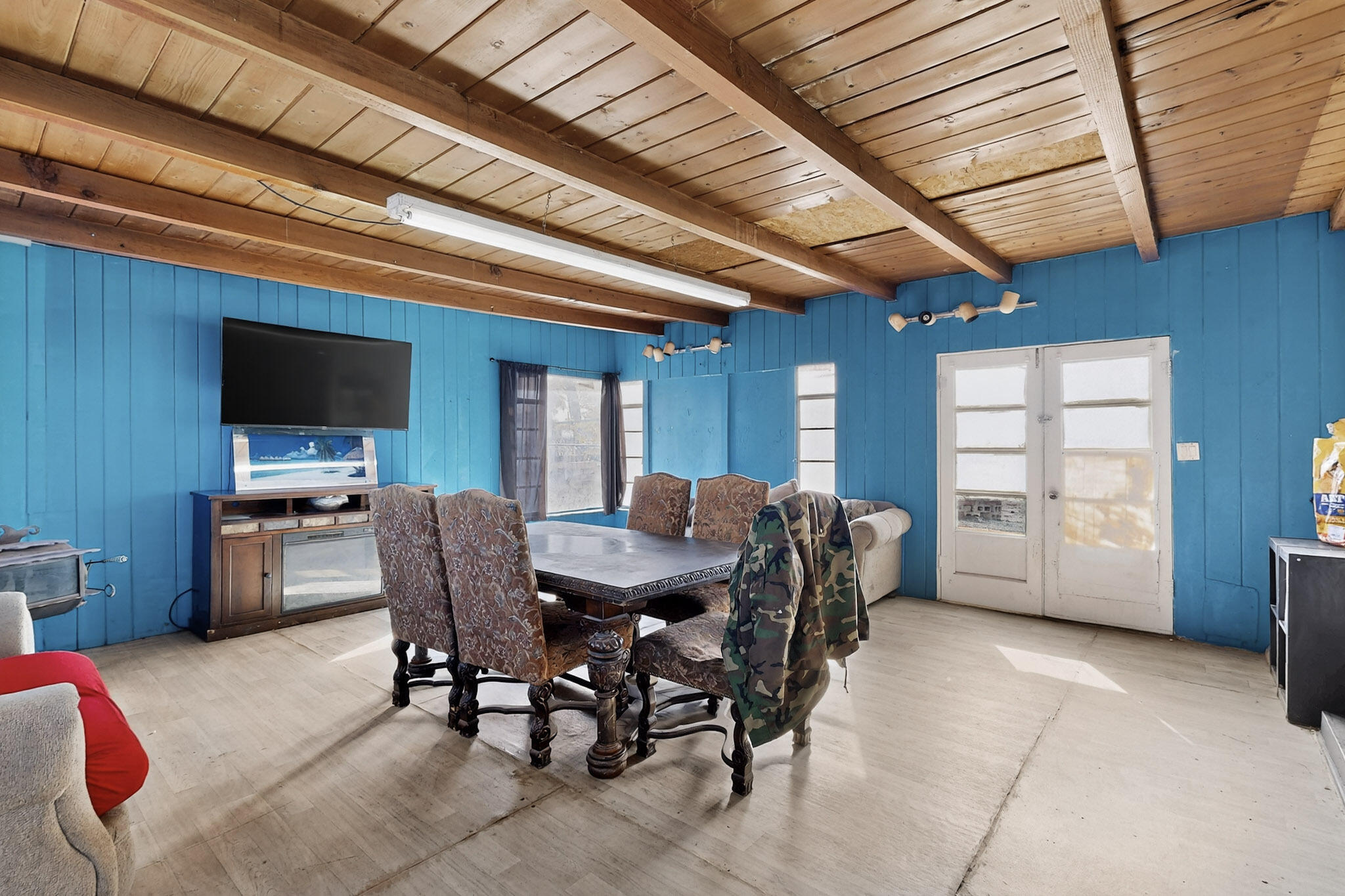 1911 Valley Road, Albuquerque NM 87105