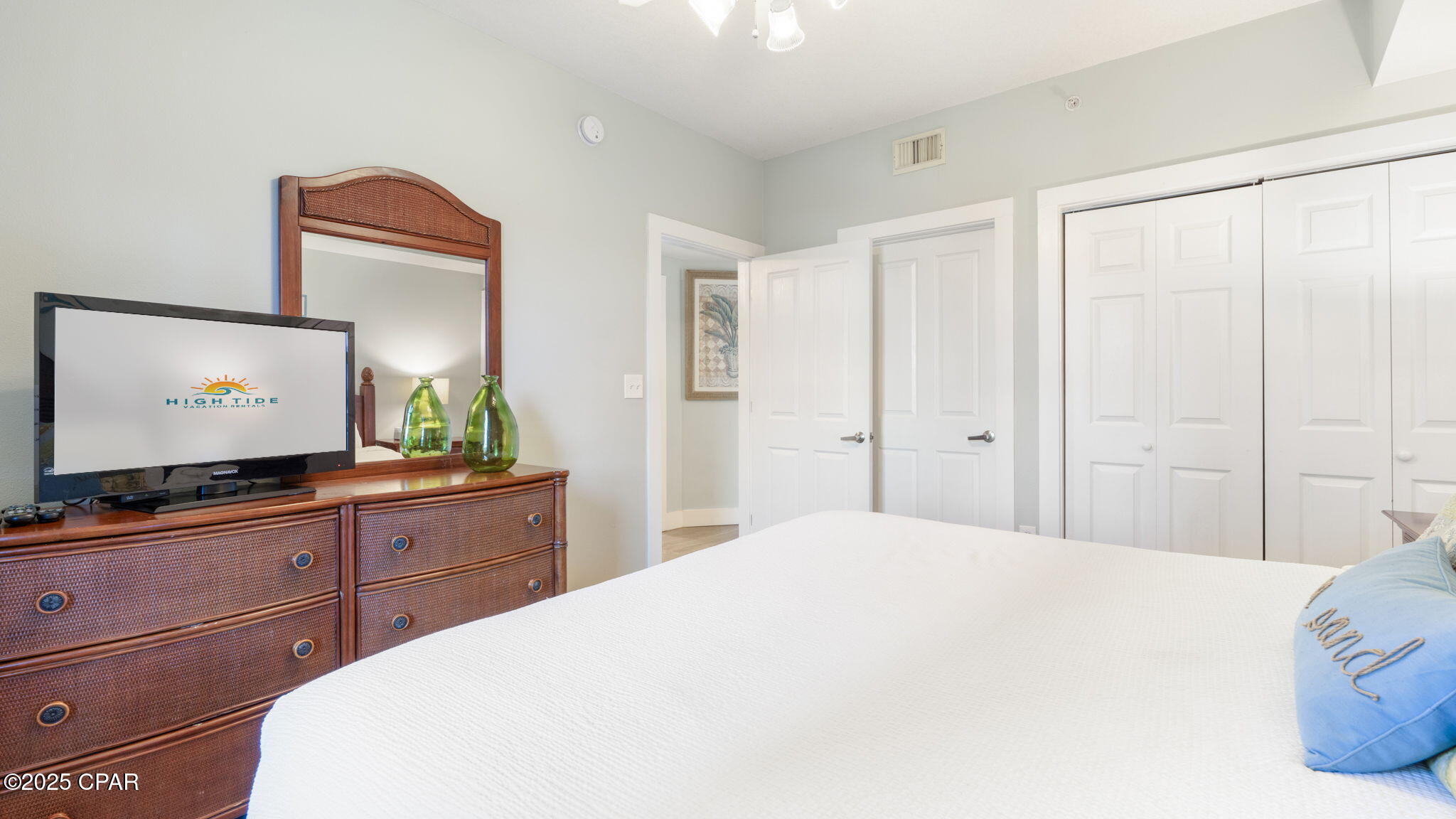 Image 10 For 17757 Front Beach Road 202