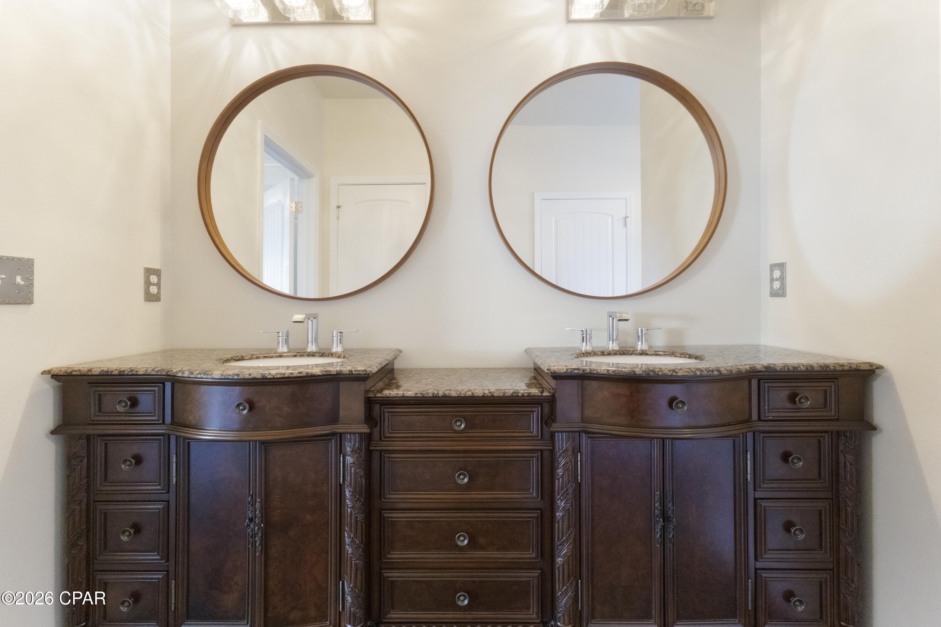 Image 13 For 105 Shoreview Drive