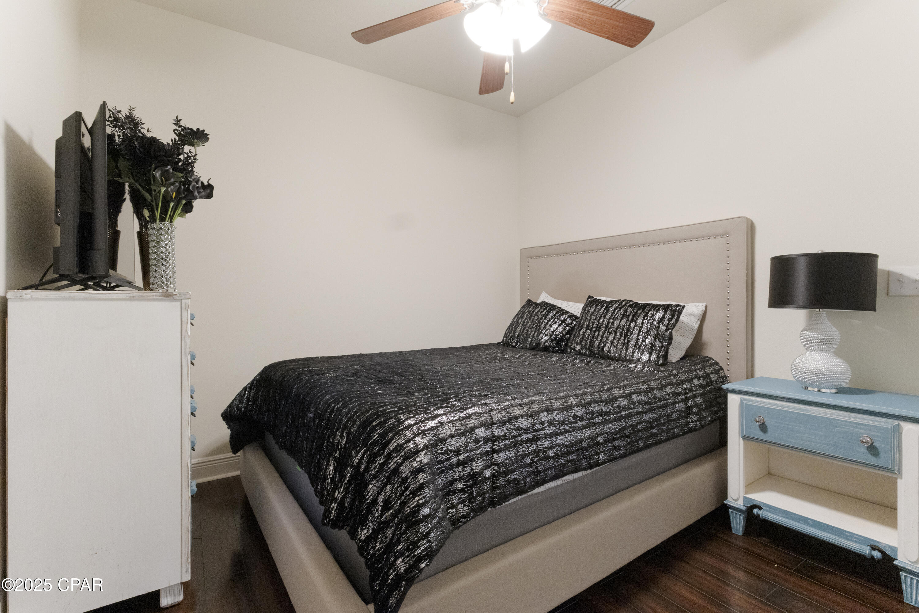 Image 16 For 105 Shoreview Drive