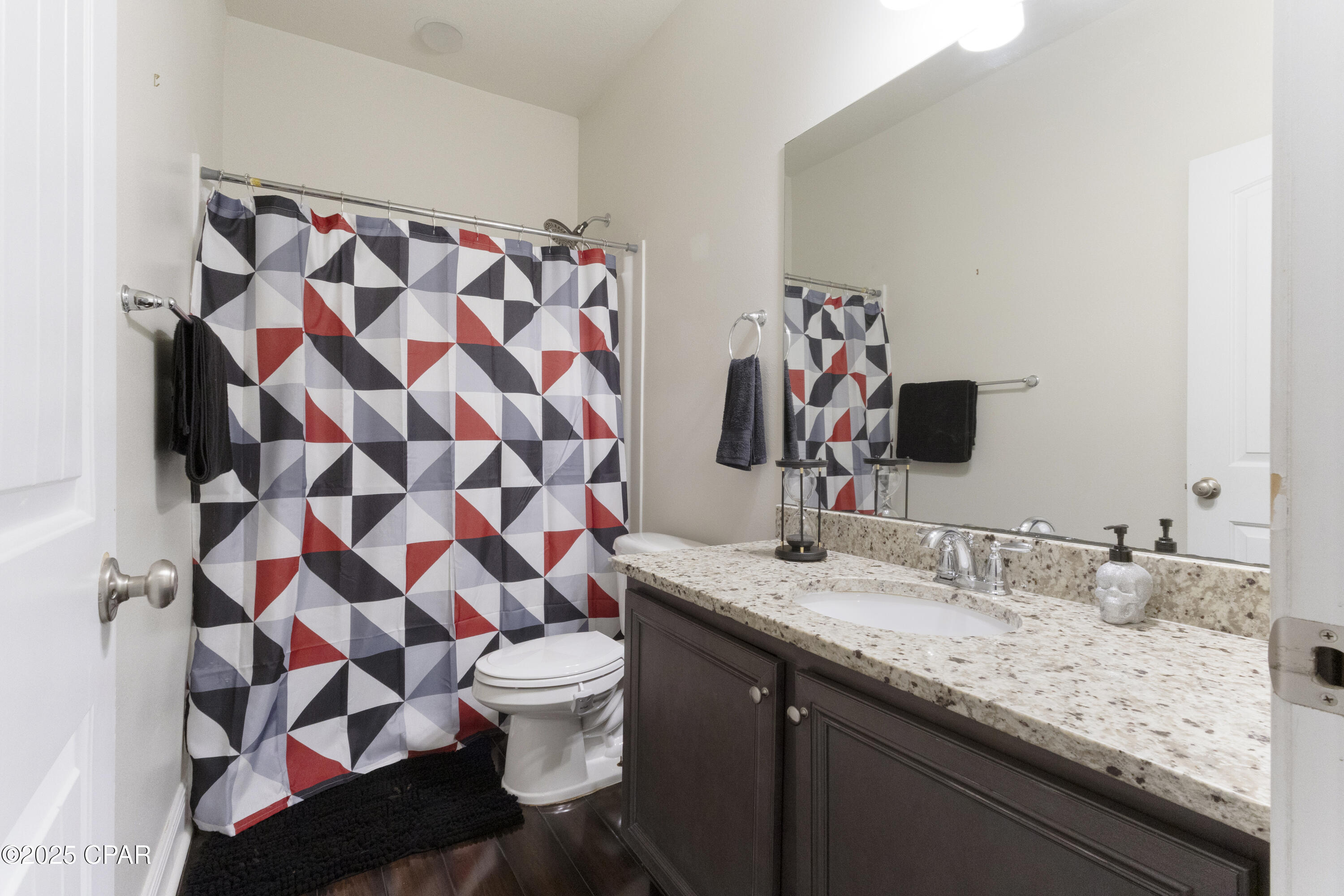 Image 17 For 105 Shoreview Drive