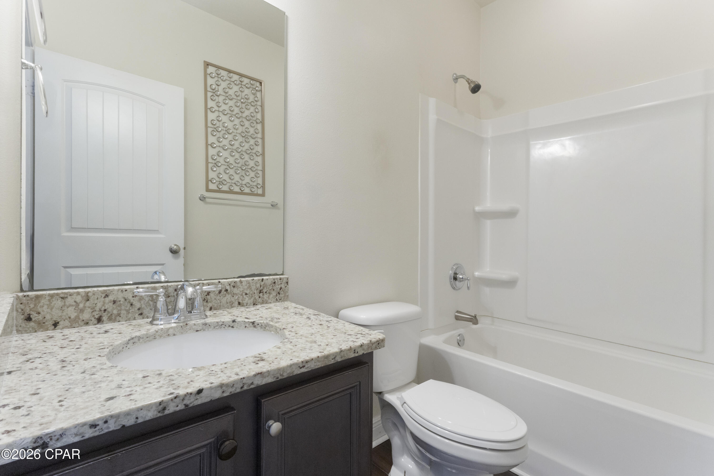 Image 18 For 105 Shoreview Drive