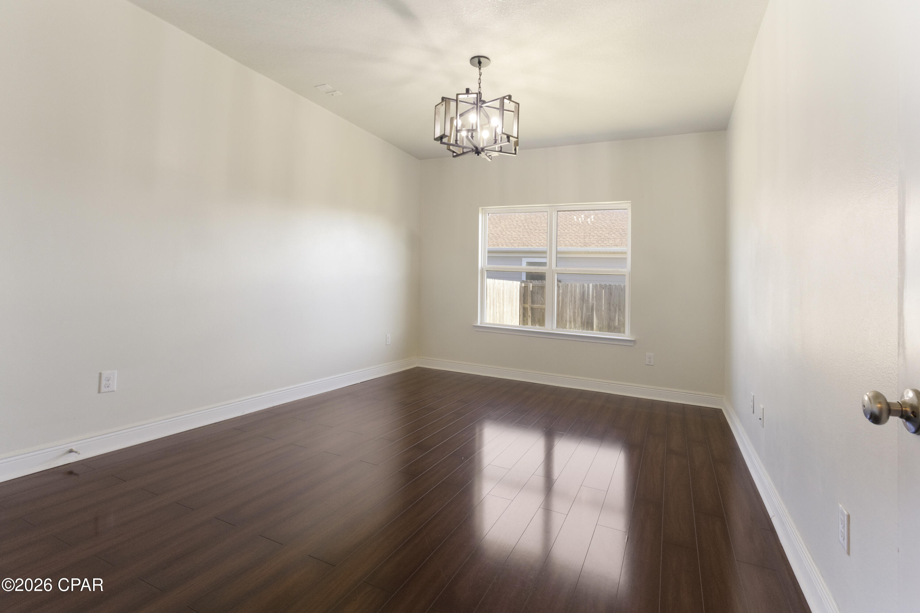 Image 19 For 105 Shoreview Drive