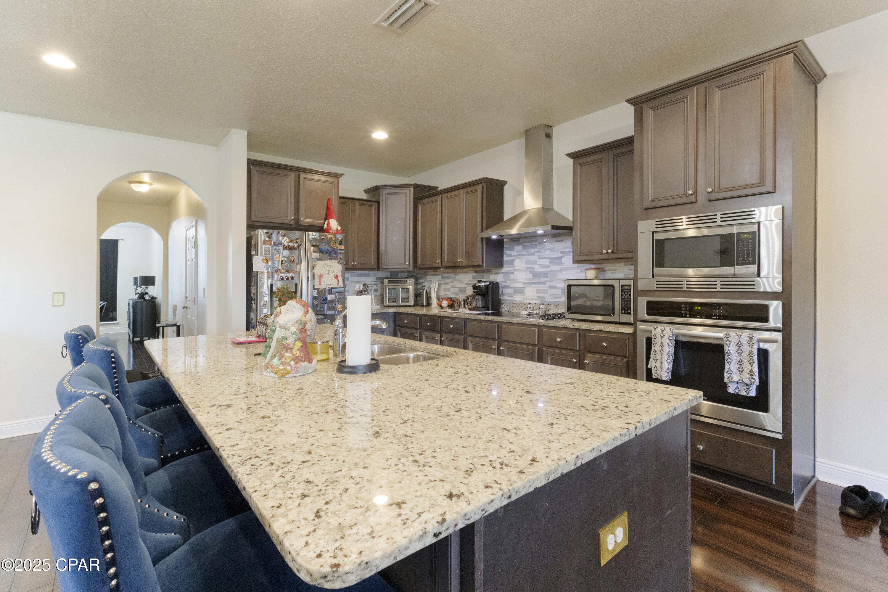 Image 7 For 105 Shoreview Drive