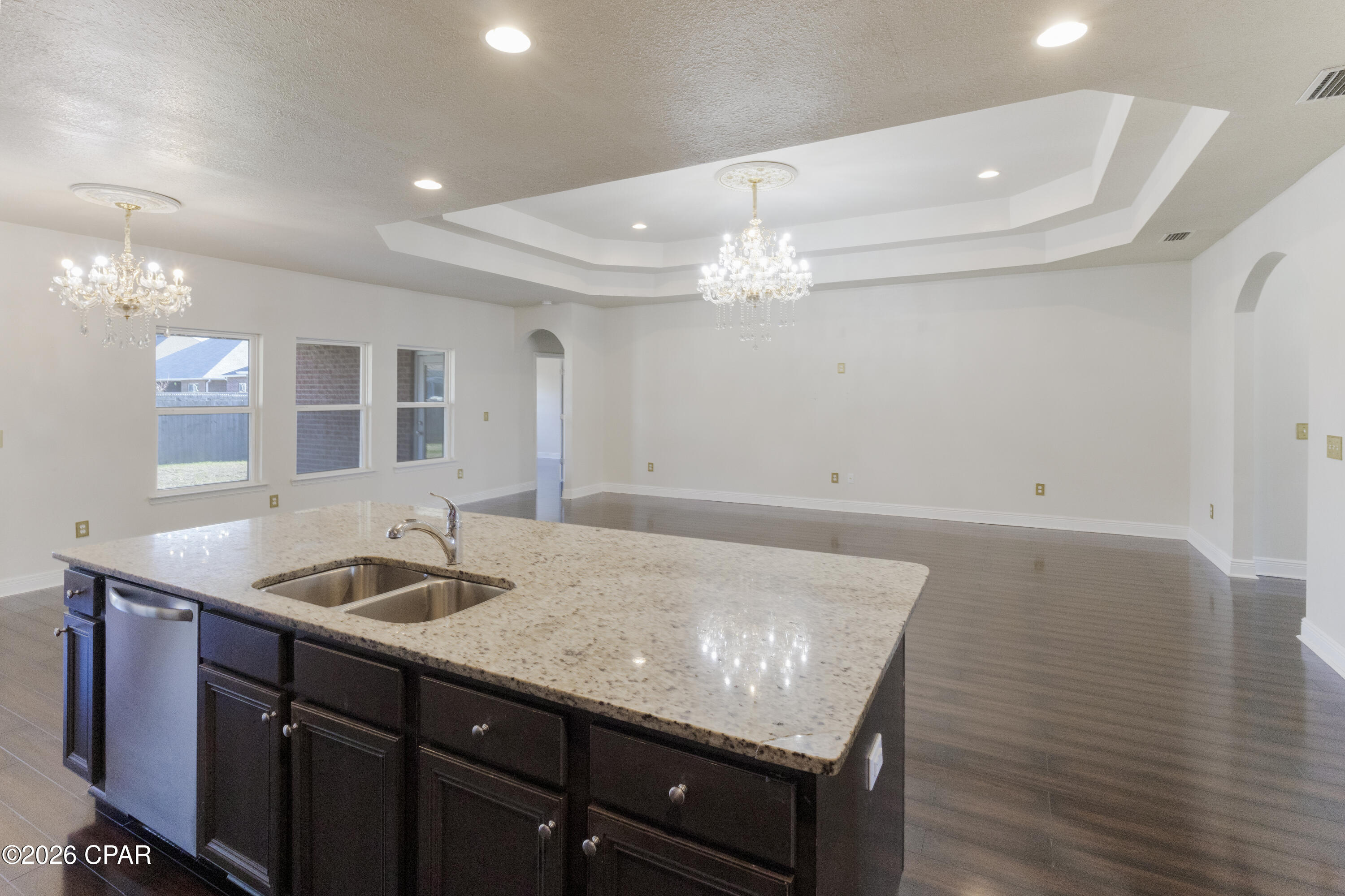 Image 8 For 105 Shoreview Drive